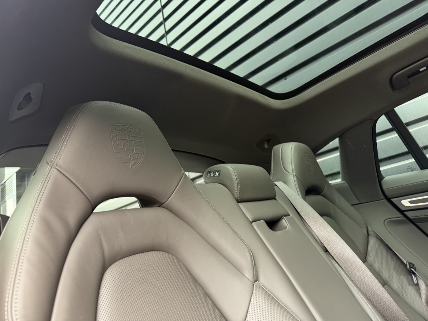 Foto van Porsche Panamera 4 E-hybrid