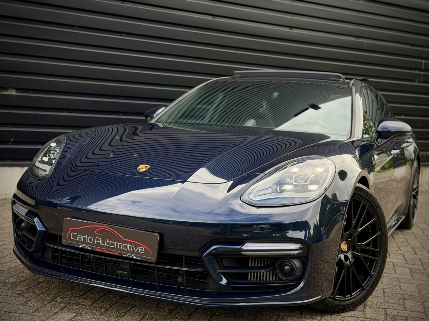 Foto van Porsche Panamera 4 E-hybrid