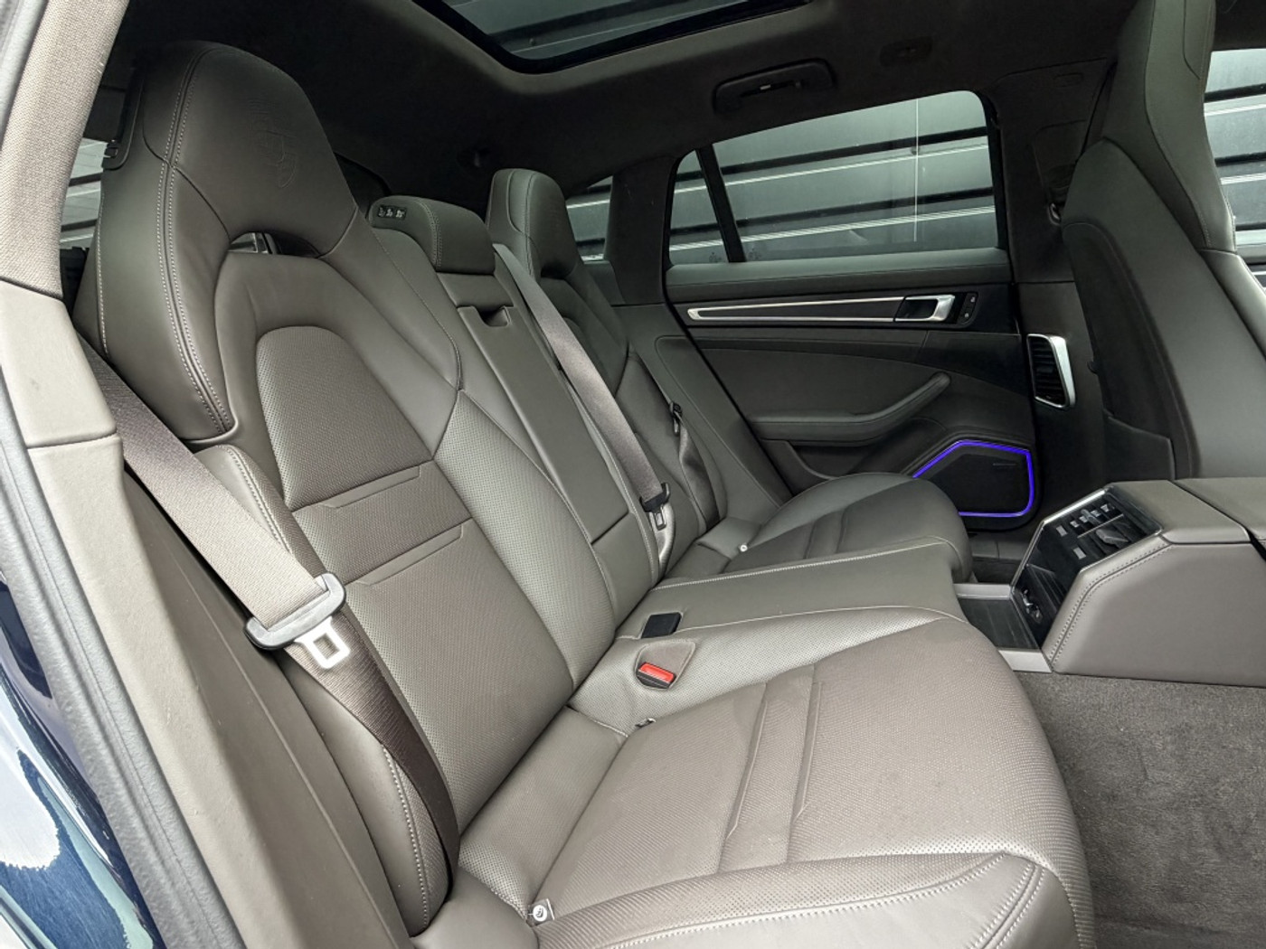 Foto van Porsche Panamera 4 E-hybrid