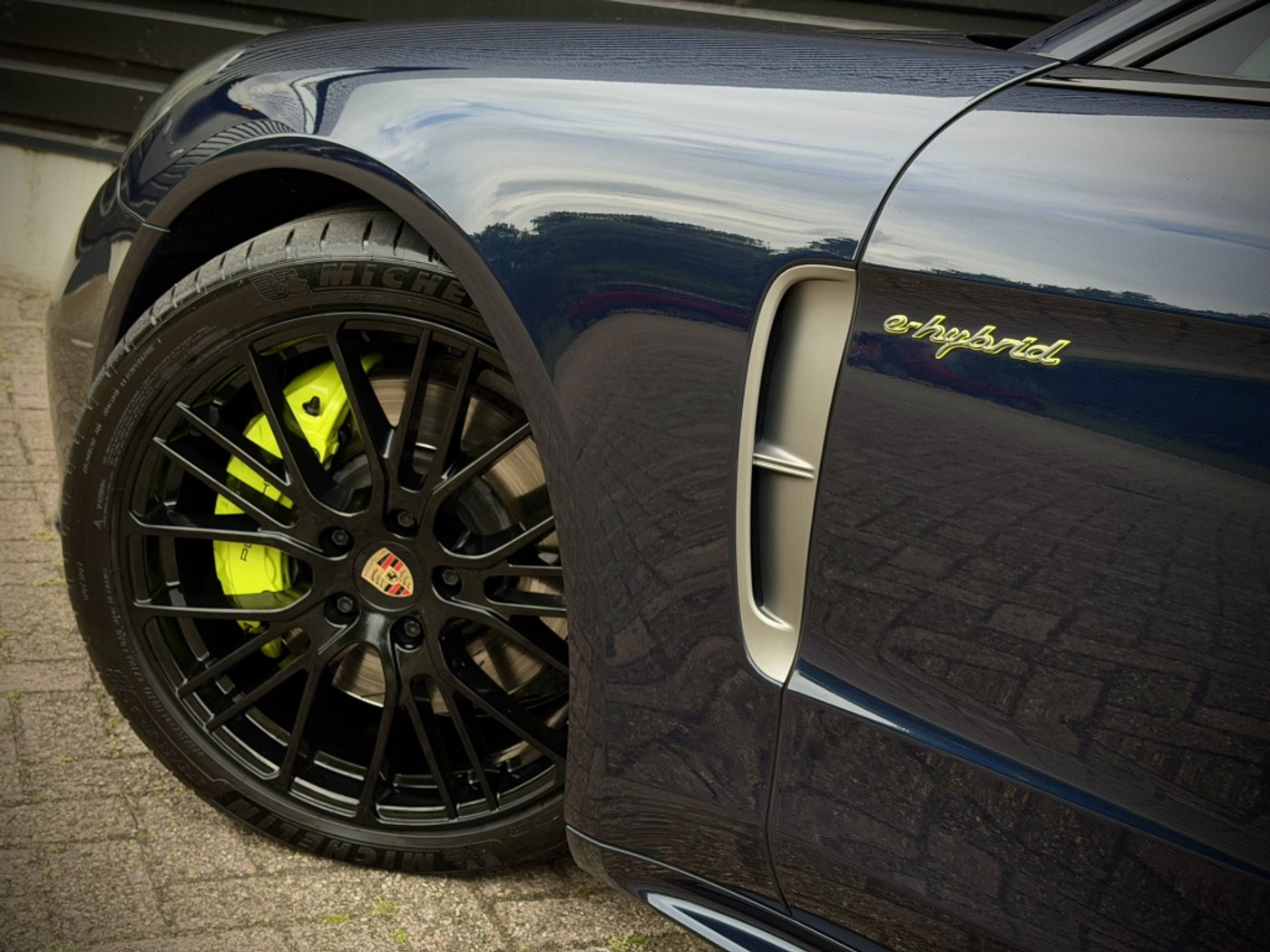 Foto van Porsche Panamera 4 E-hybrid