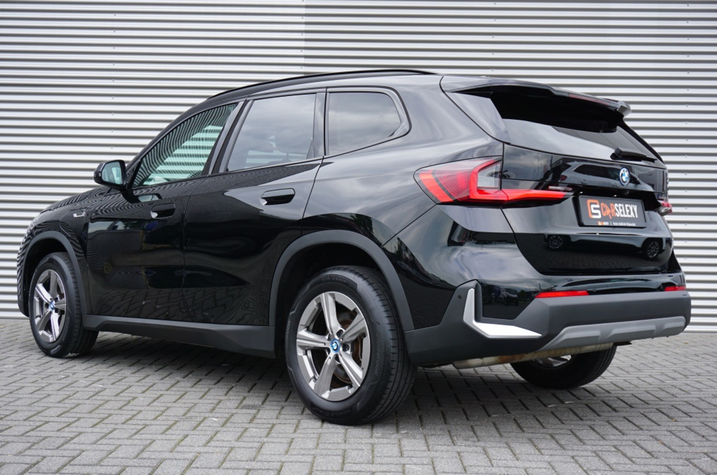 Foto van BMW X1 Xdrive25e