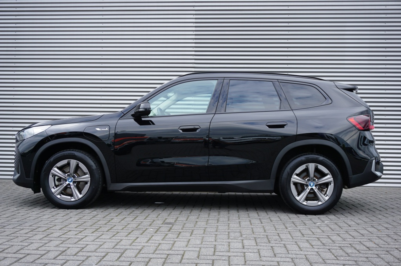 Foto van BMW X1 Xdrive25e