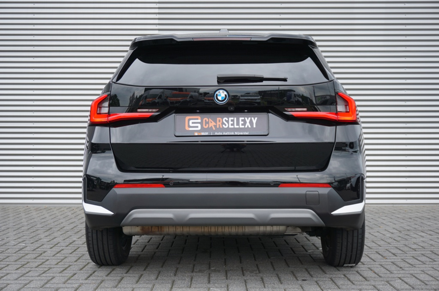 Foto van BMW X1 Xdrive25e