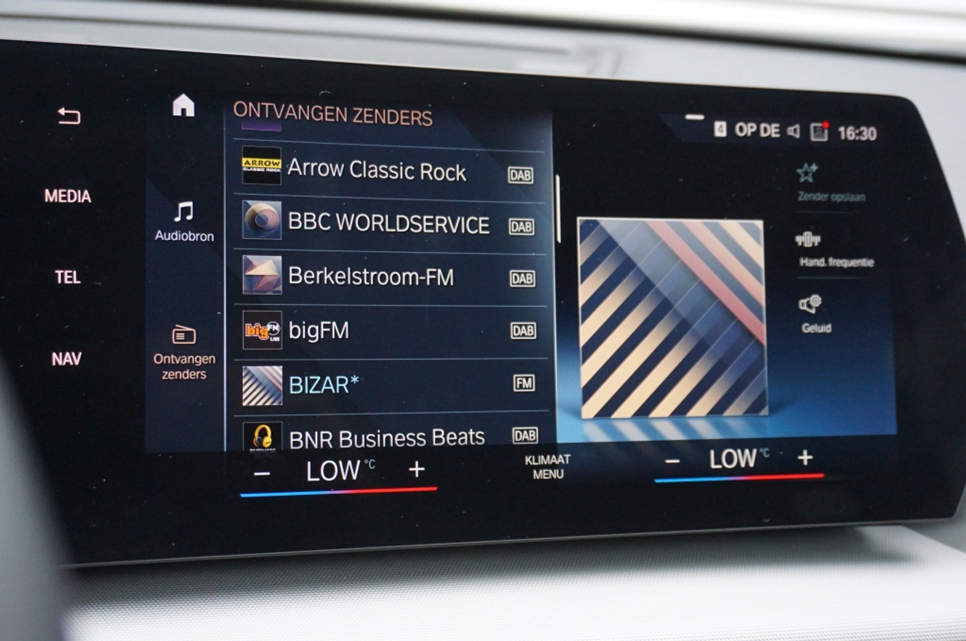 Foto van BMW X1 Xdrive25e