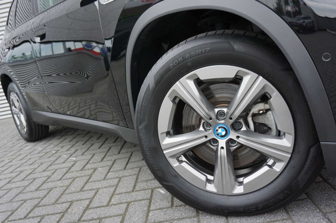Foto van BMW X1 Xdrive25e