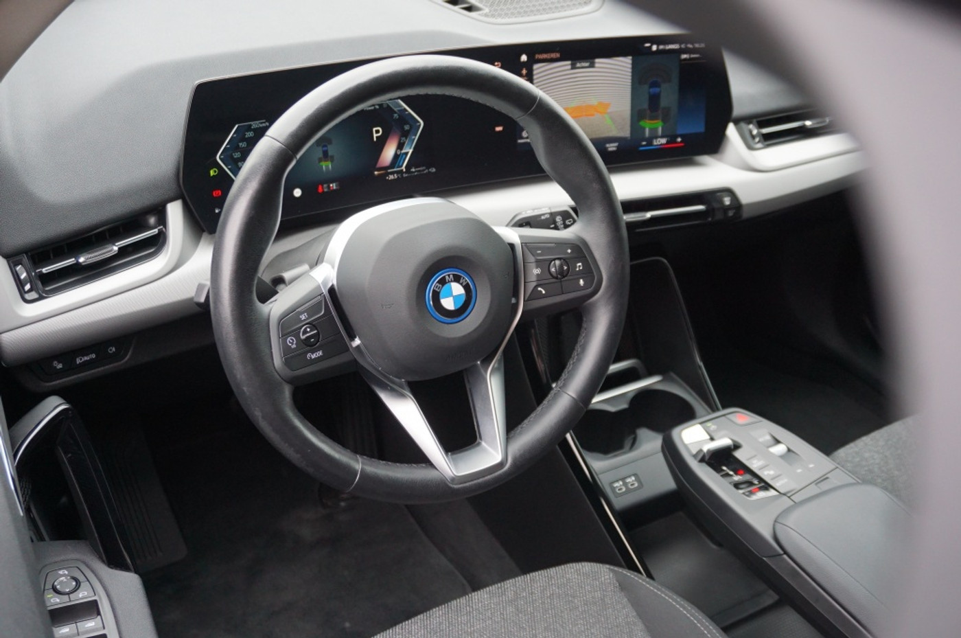 Foto van BMW X1 Xdrive25e