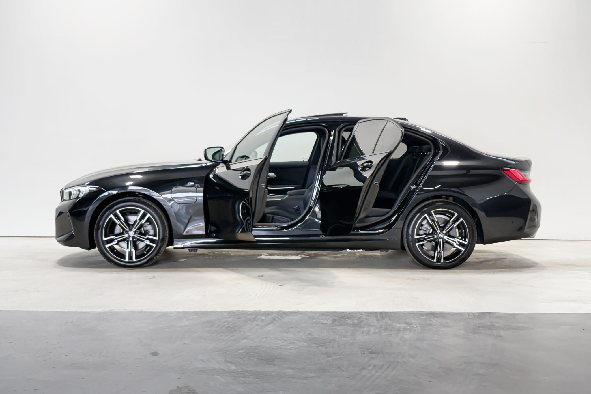 Foto van BMW 330e
