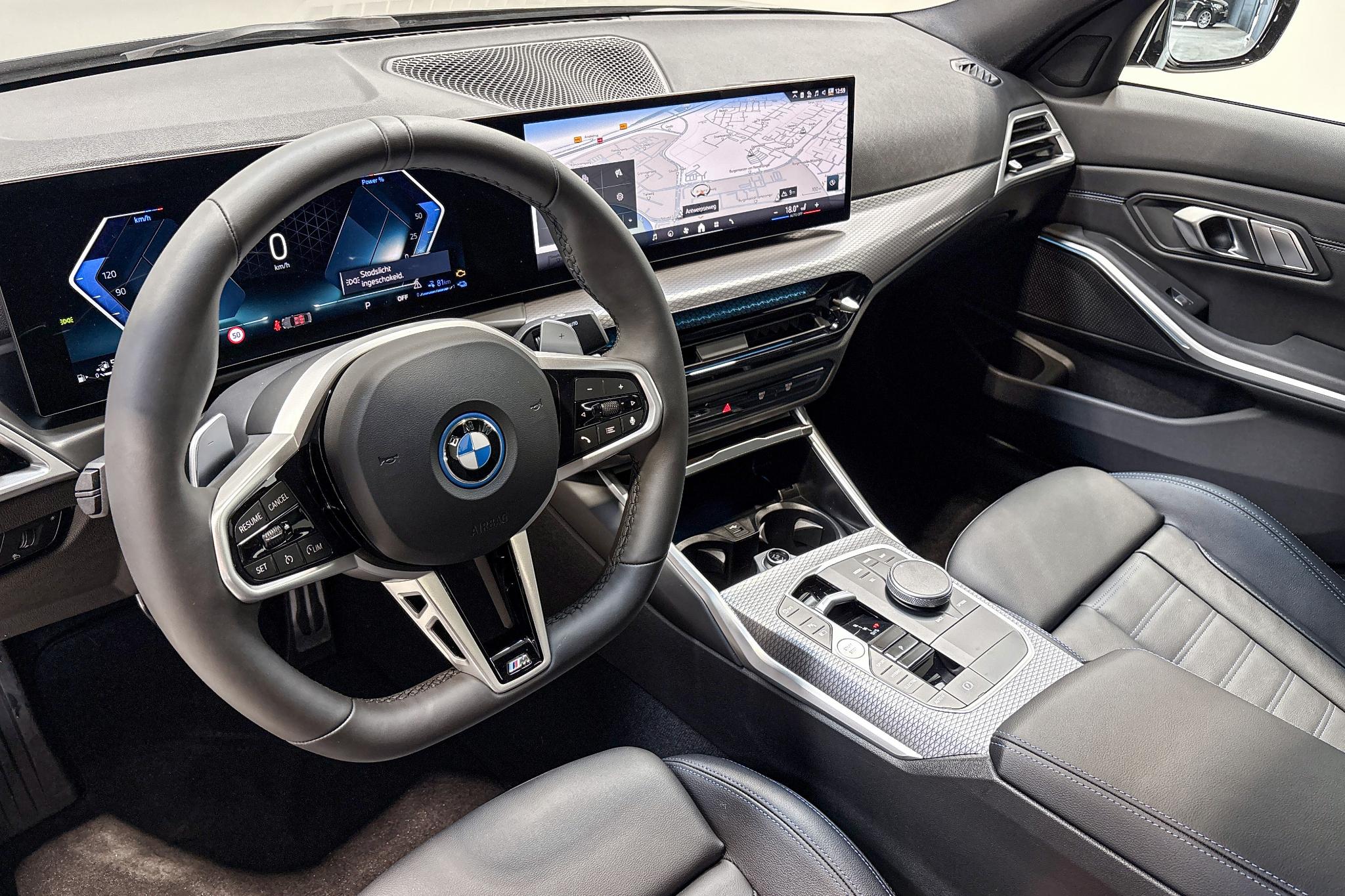 Foto van BMW 330e