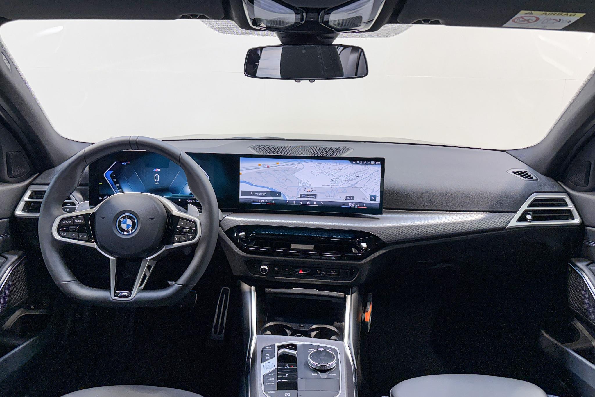 Foto van BMW 330e