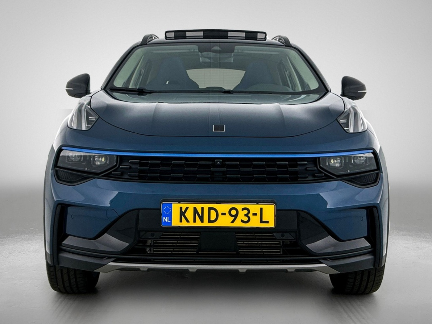 Foto van Lynk&co LYNK & Co 01