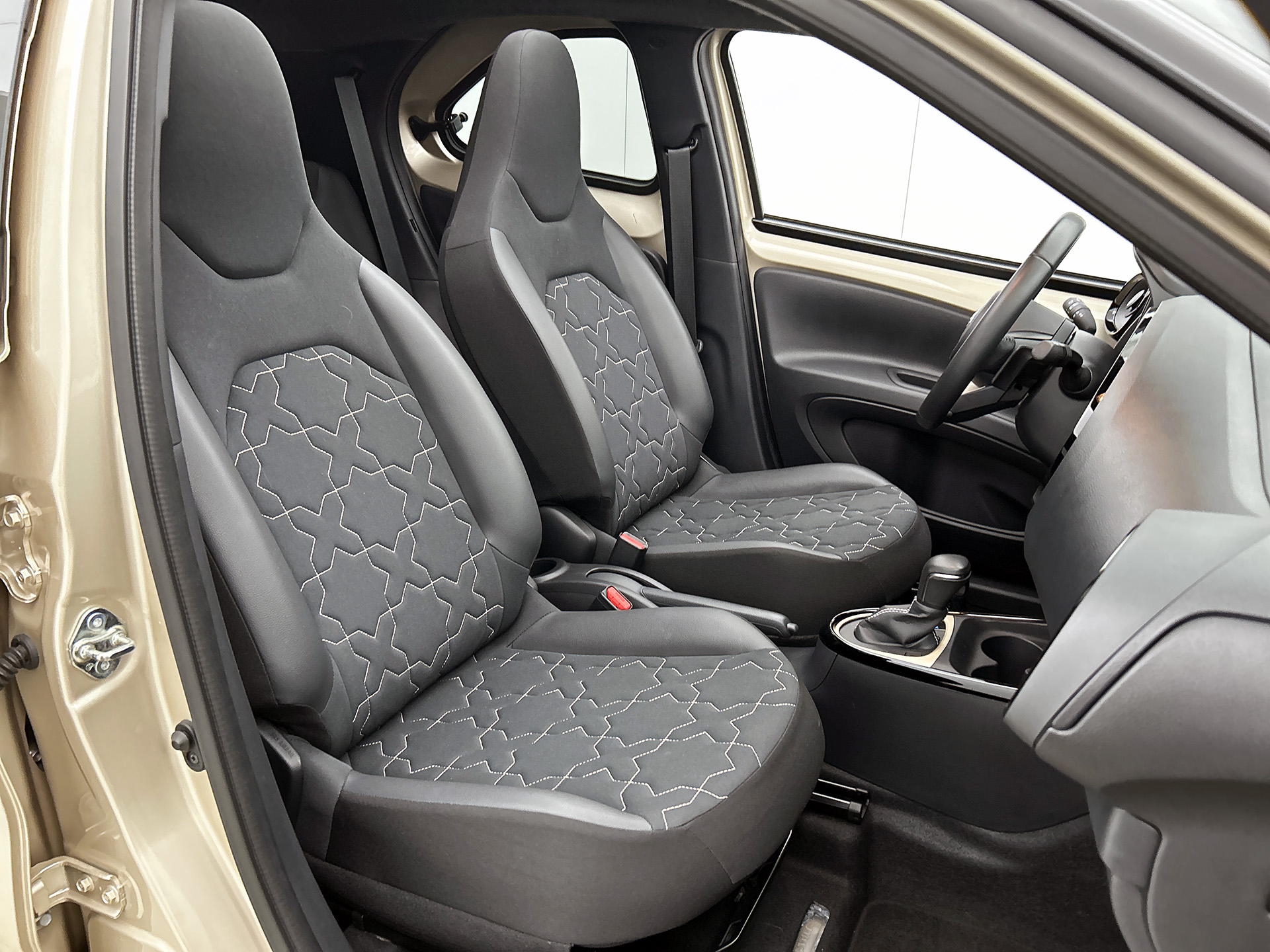 Foto van Toyota Toyota Aygo X