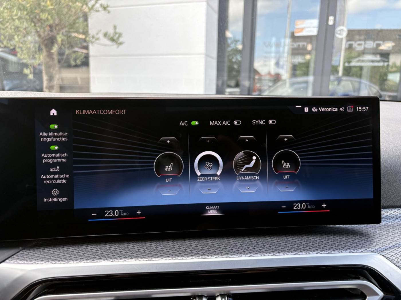 Foto van BMW 320e