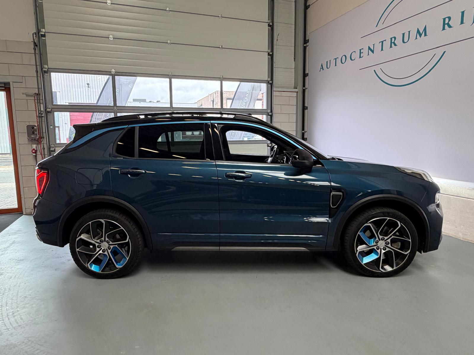 Foto van Lynk&co LYNK & Co 01