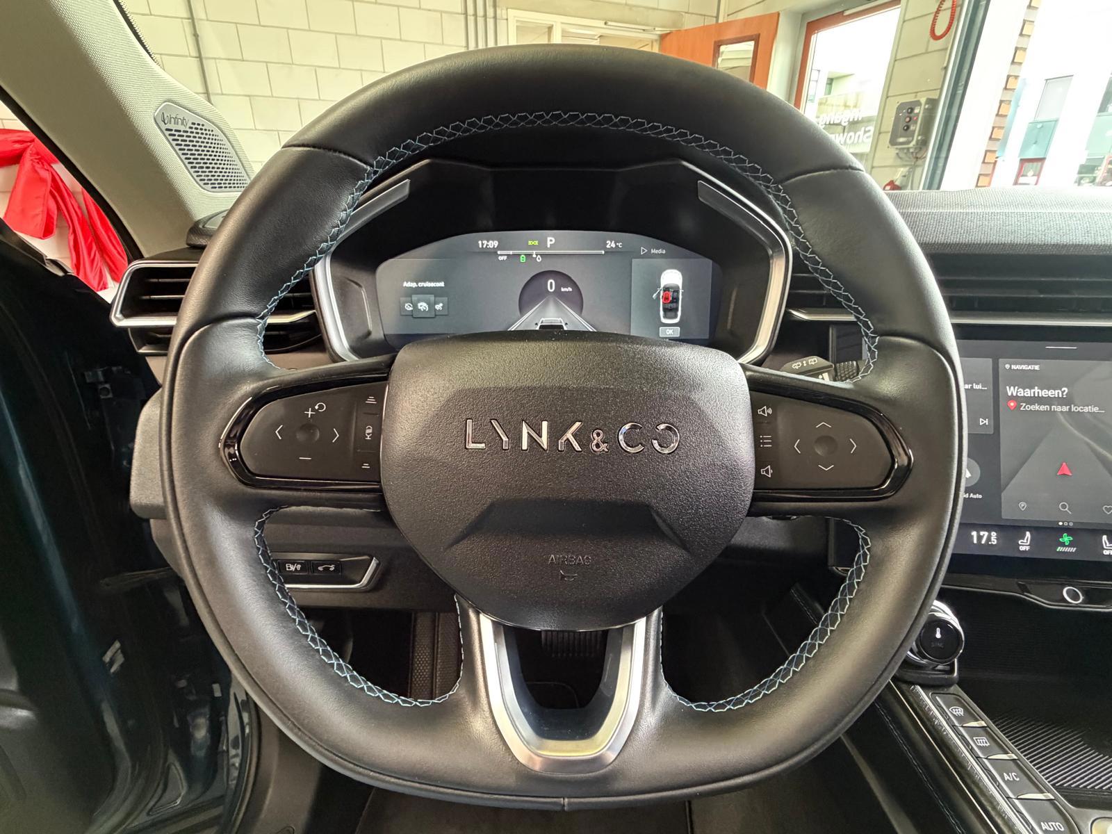 Foto van Lynk&co LYNK & Co 01
