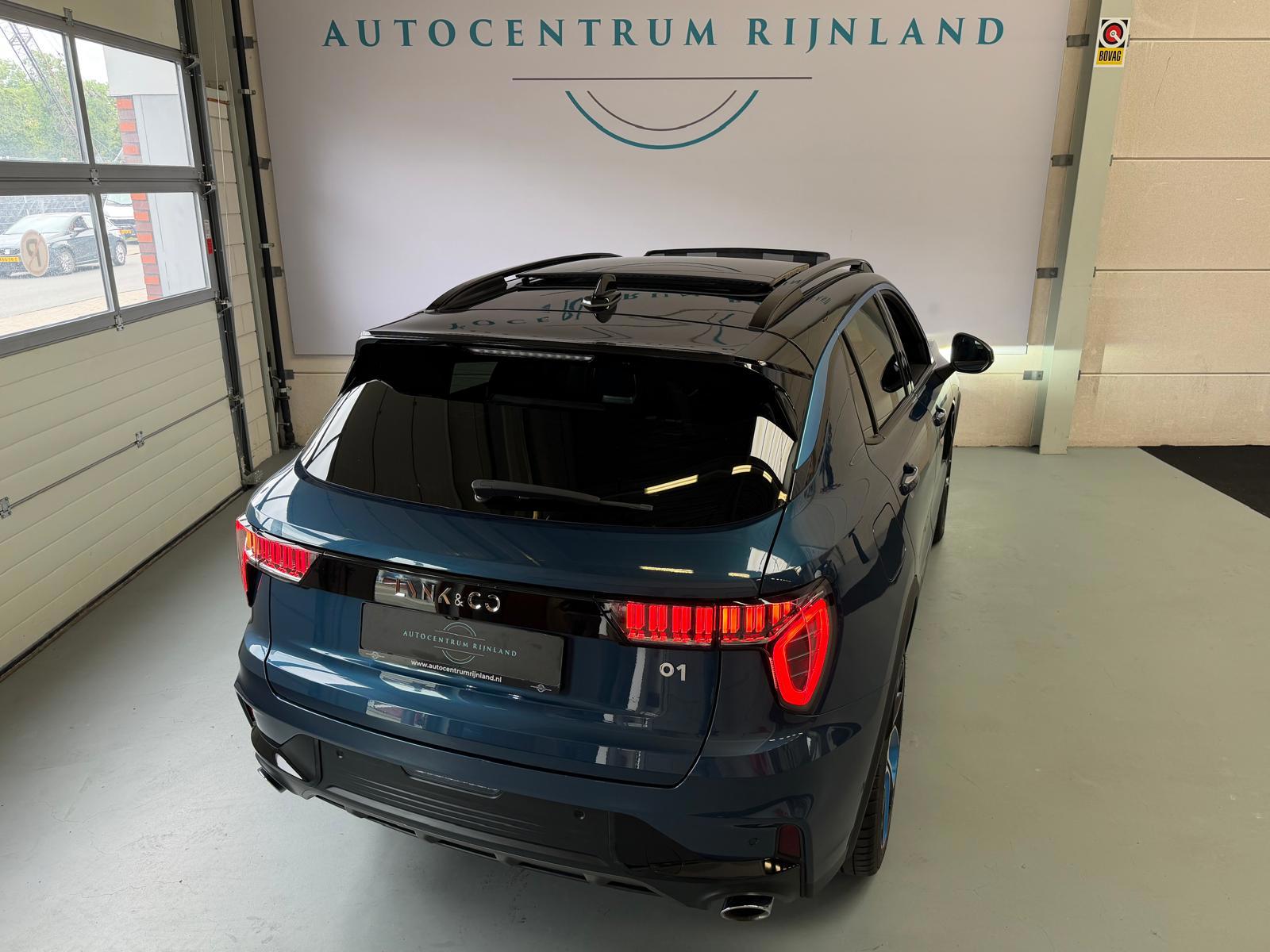 Foto van Lynk&co LYNK & Co 01