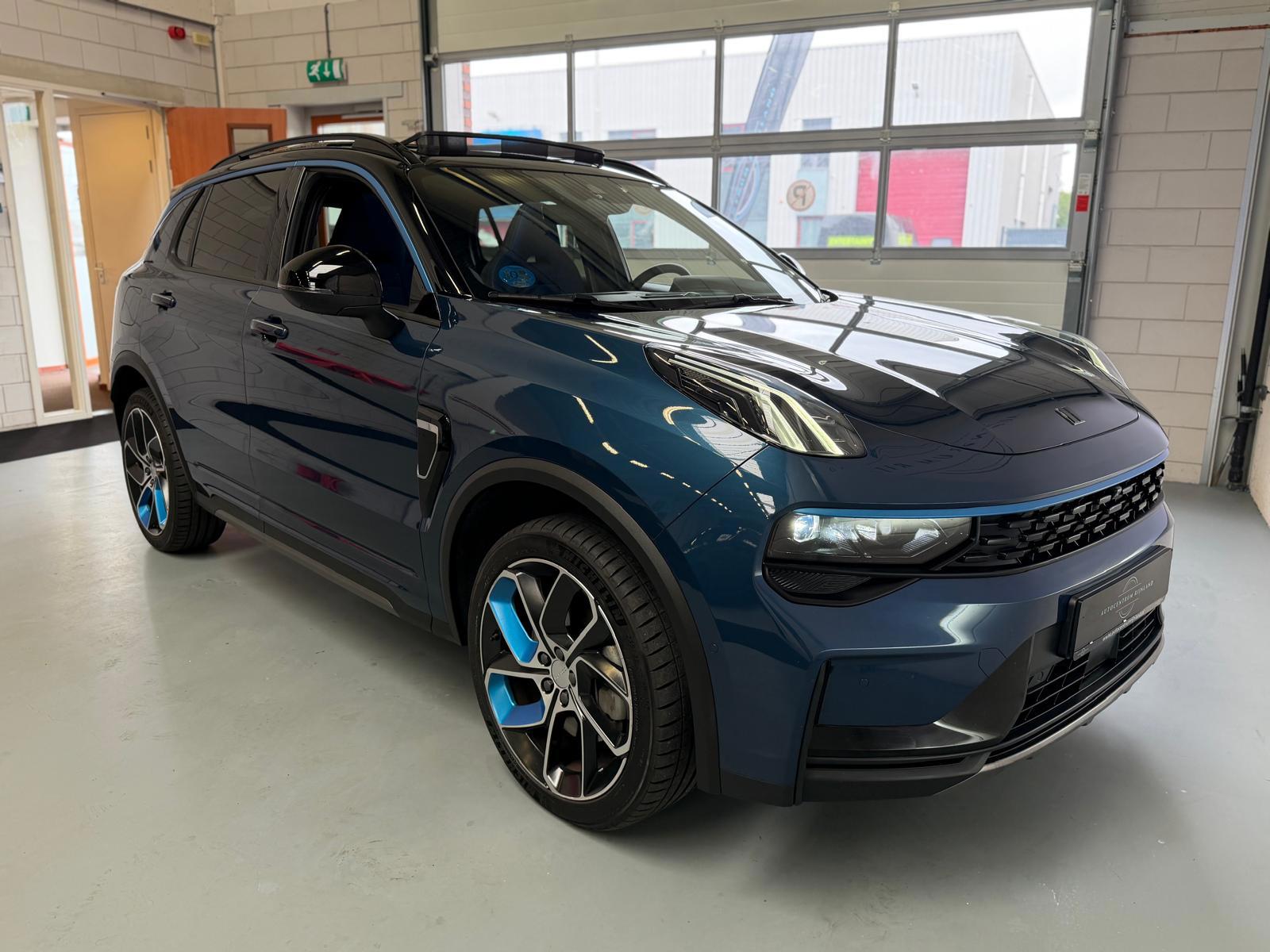 Foto van Lynk&co LYNK & Co 01