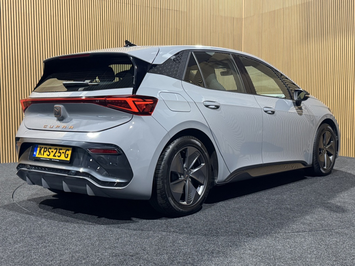 Foto van Cupra Born 150 KW 58/62 KWH