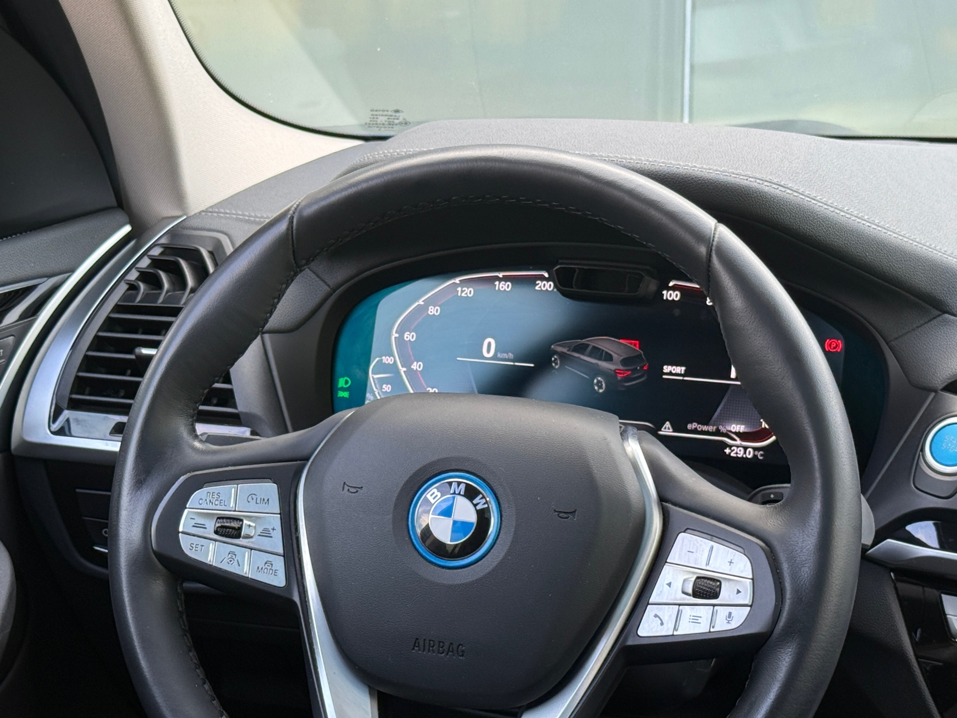 Foto van BMW Ix3