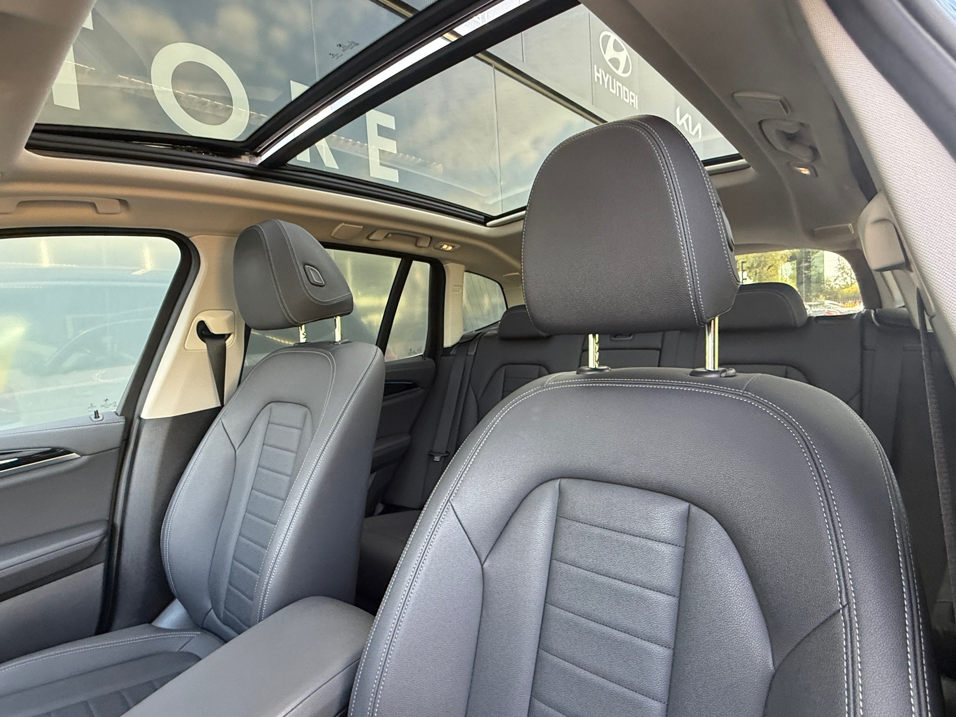 Foto van BMW Ix3
