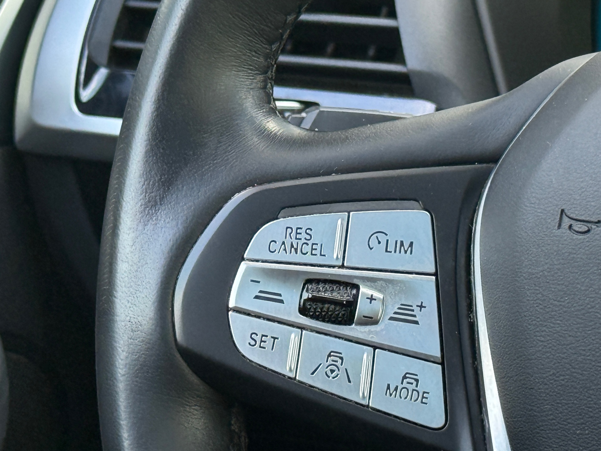 Foto van BMW Ix3