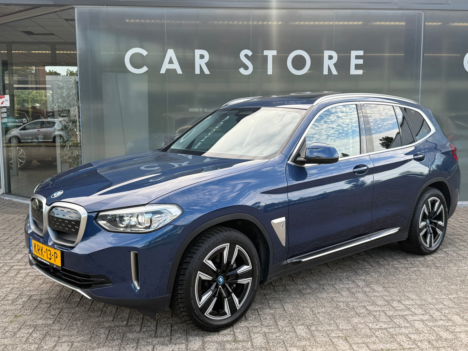 BMW Ix3 Executive 80 kWh 95% SOH PANO|LEDER|DEALER ONDERHOUDEN 2021 - voorkant