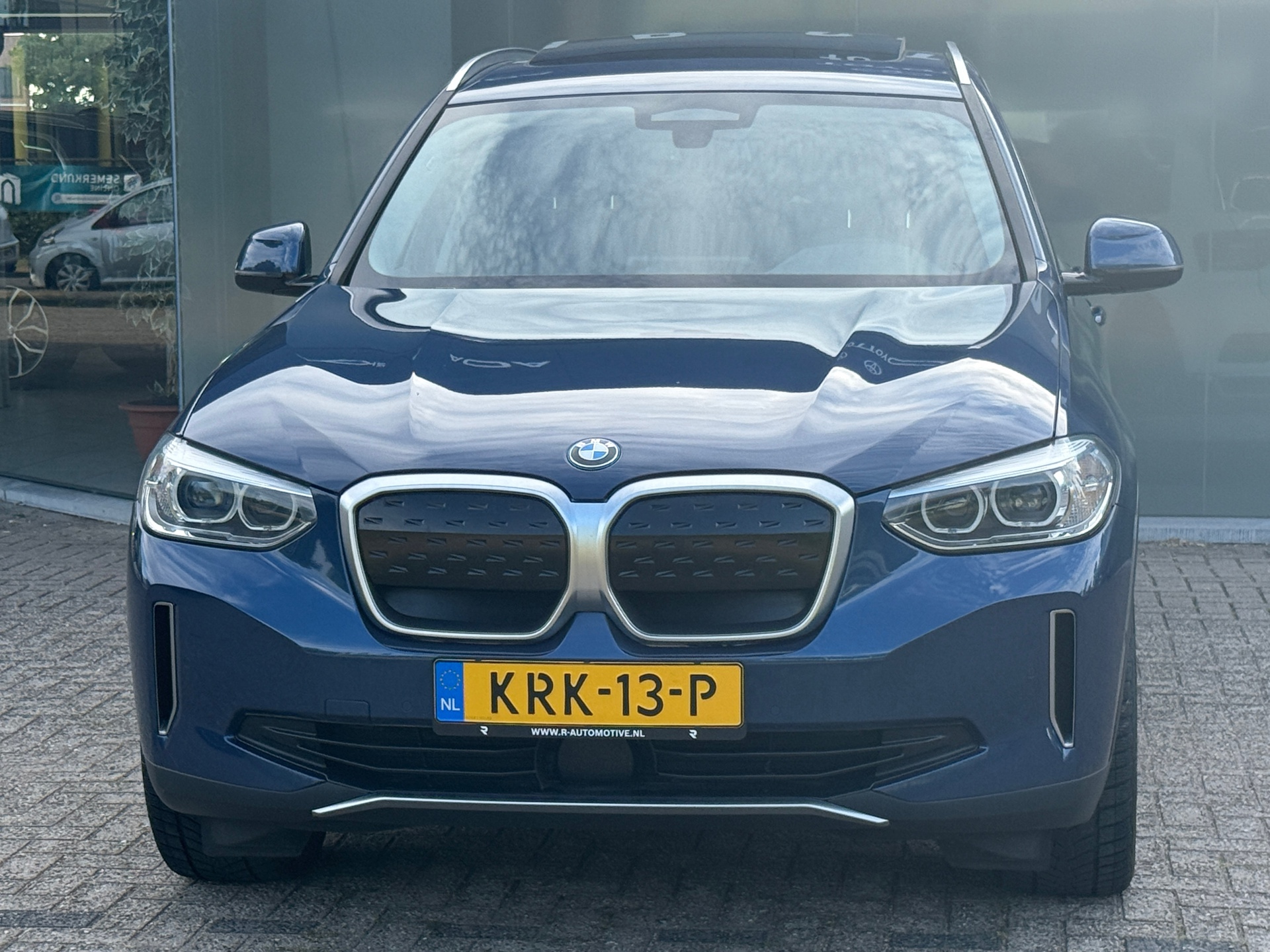 Foto van BMW Ix3