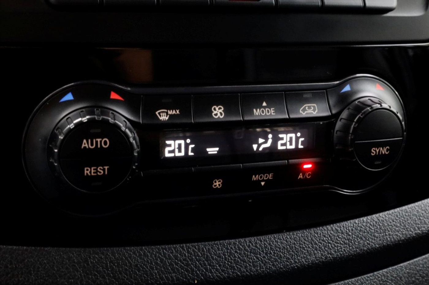 Foto van Mercedes-Benz Vito