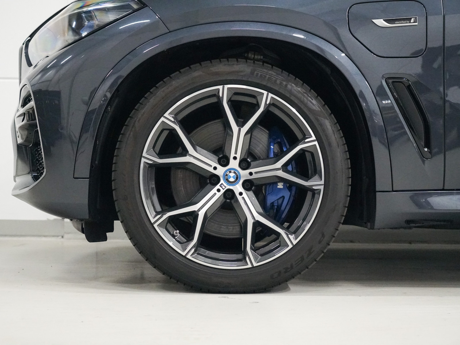 Foto van BMW X5 Xdrive45e