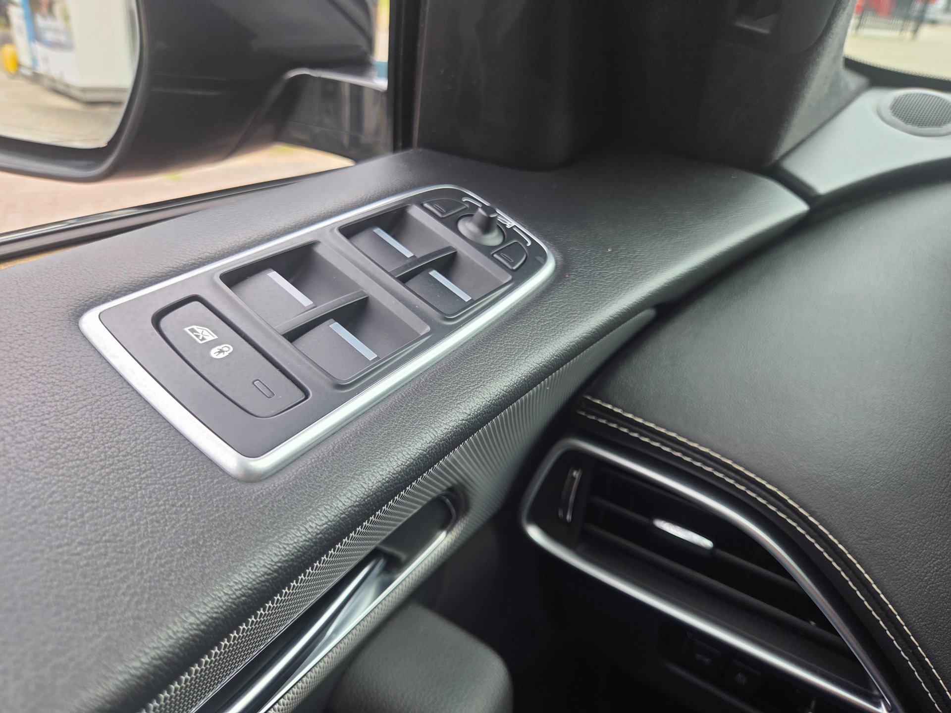 Foto van Jaguar Jaguar F-pace