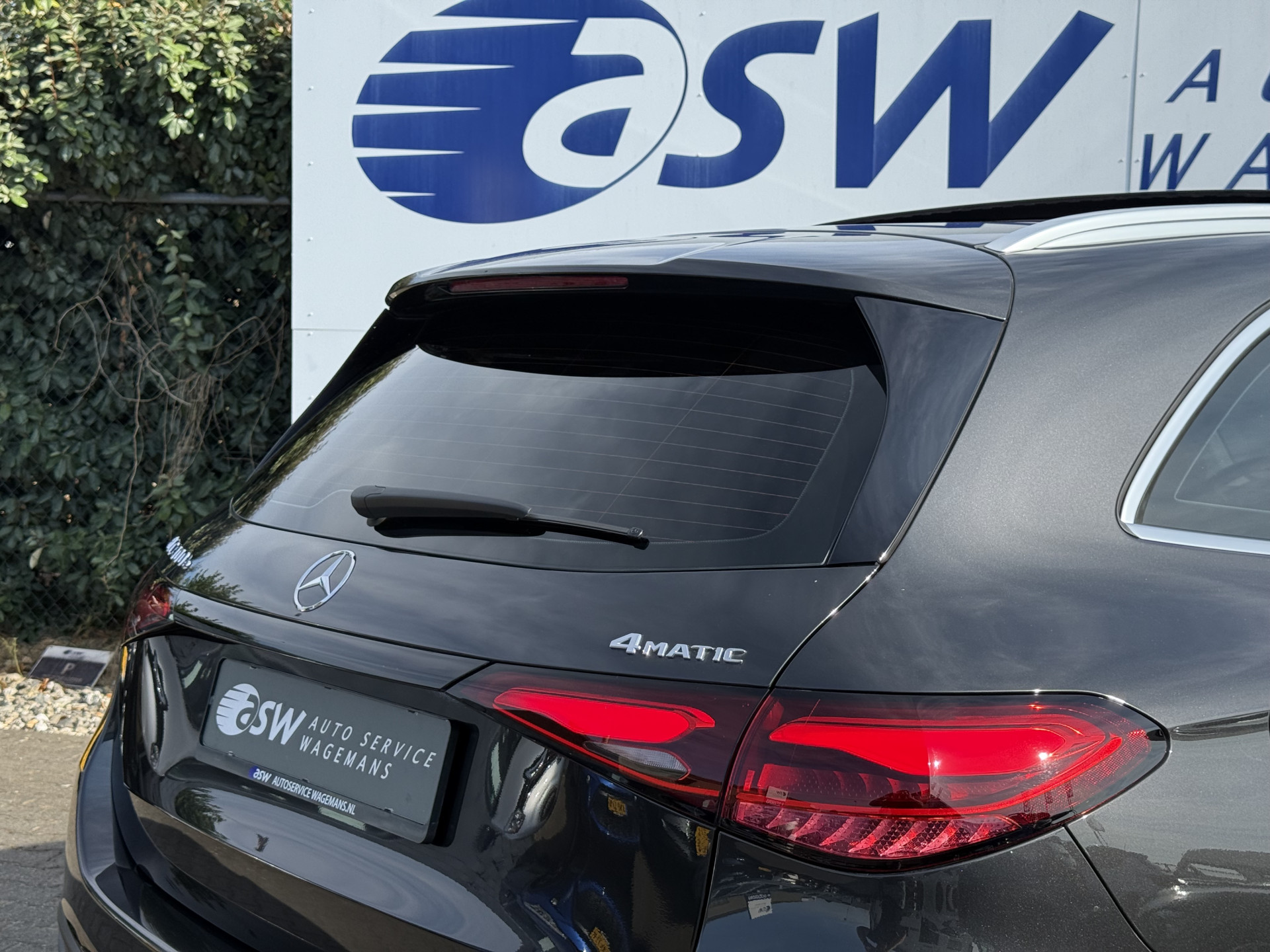 Foto van Mercedes-Benz GLC 300 E 4Matic