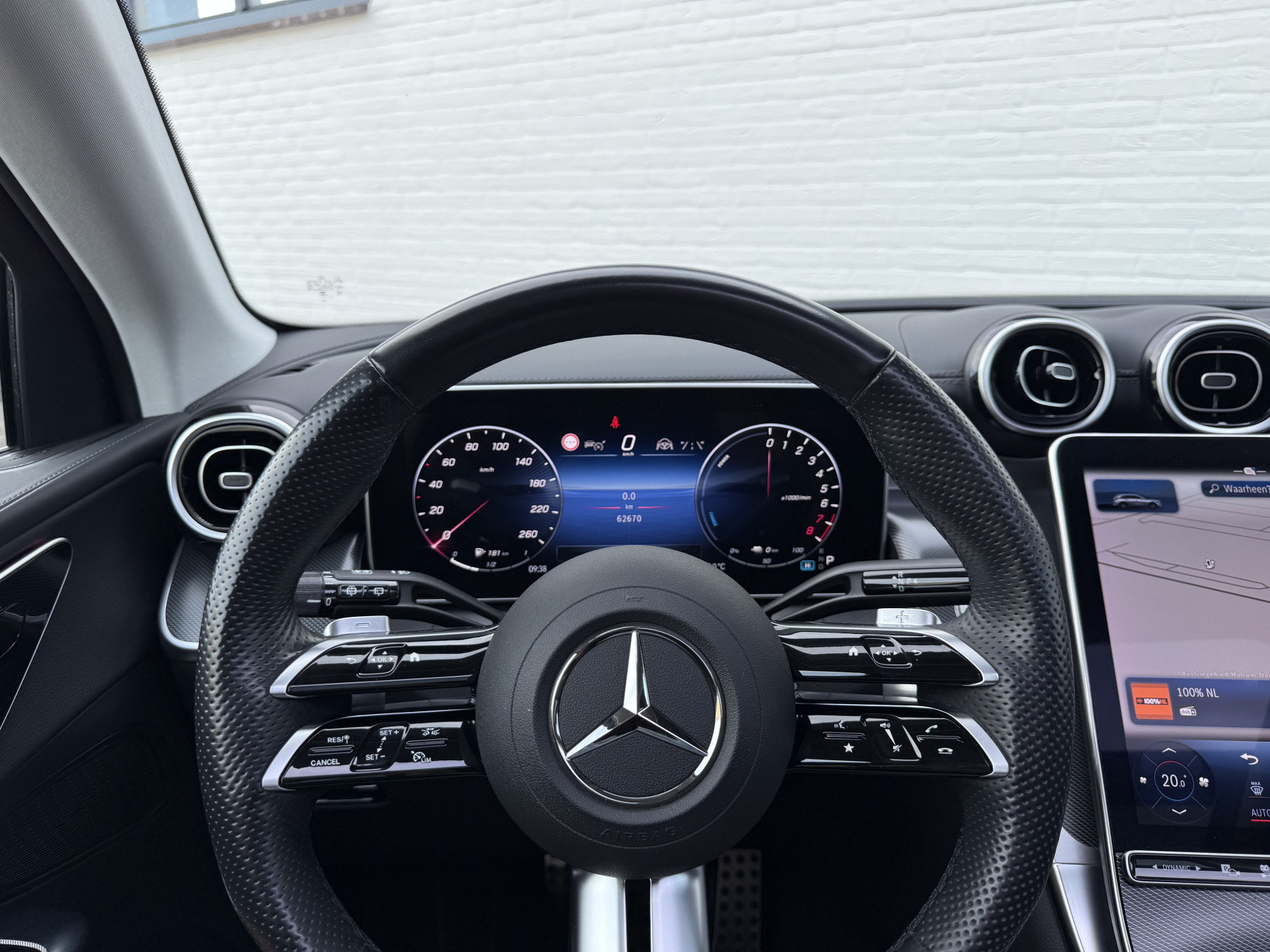 Foto van Mercedes-Benz GLC 300 E 4Matic