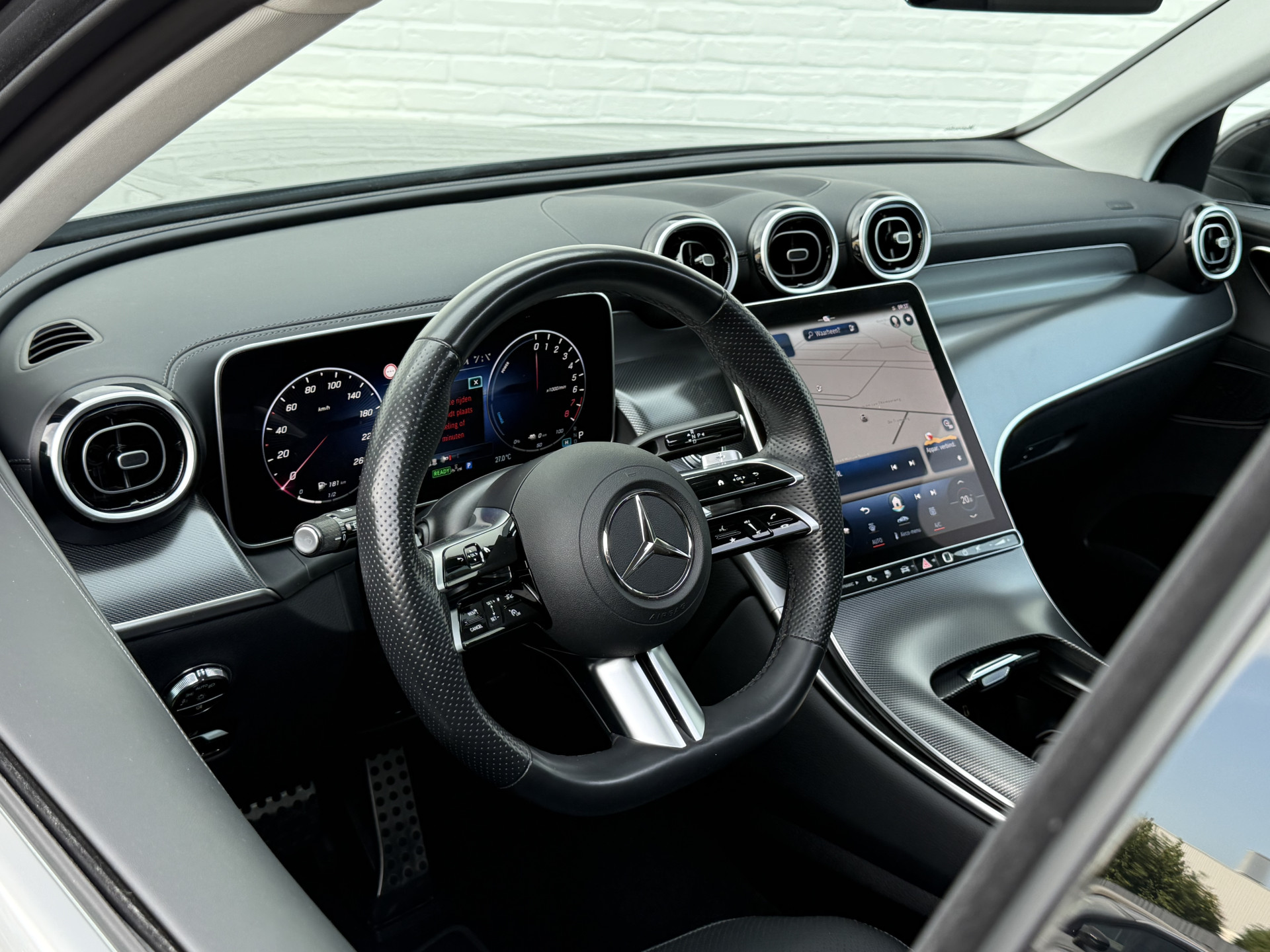 Foto van Mercedes-Benz GLC 300 E 4Matic