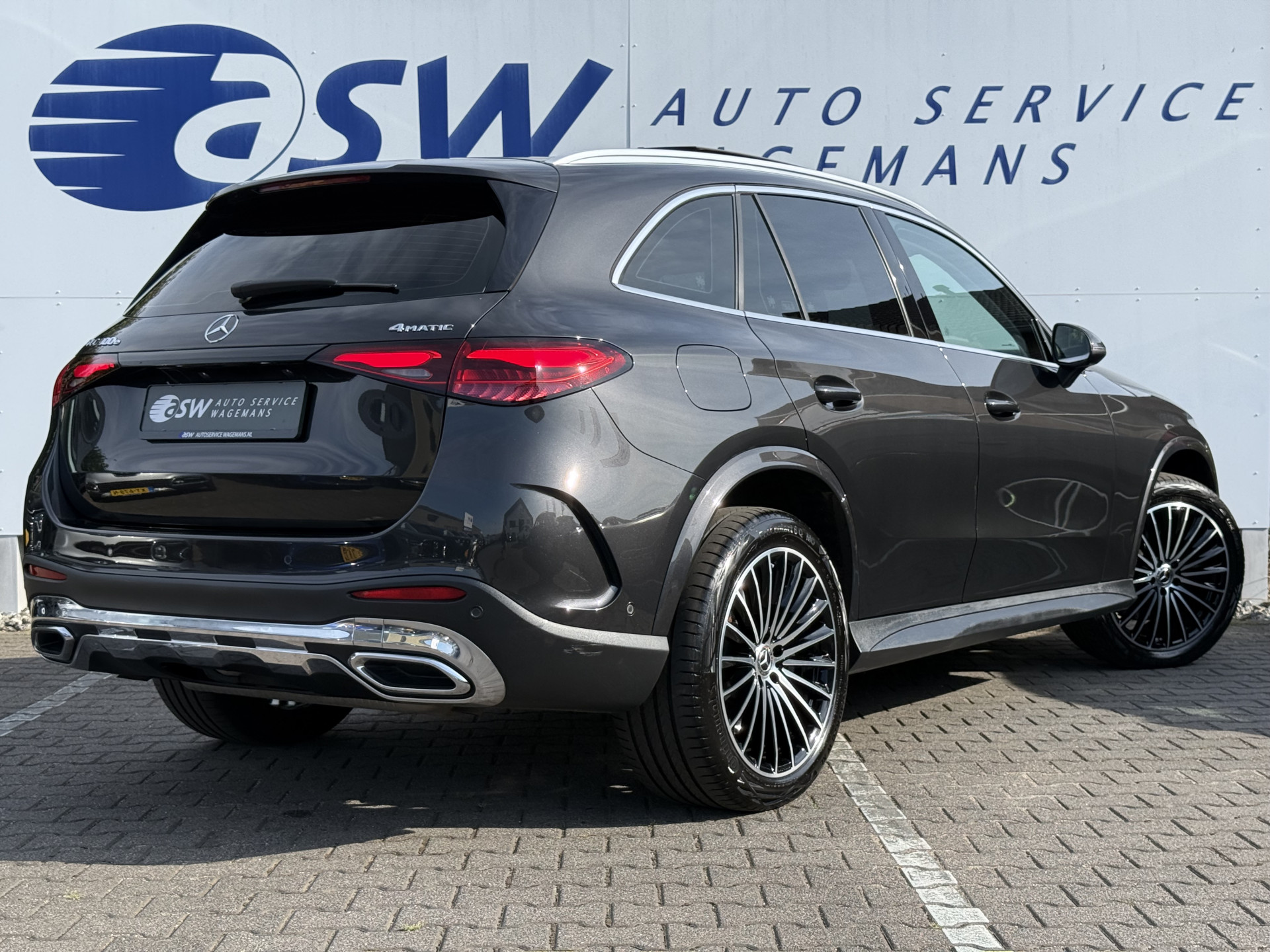 Foto van Mercedes-Benz GLC 300 E 4Matic