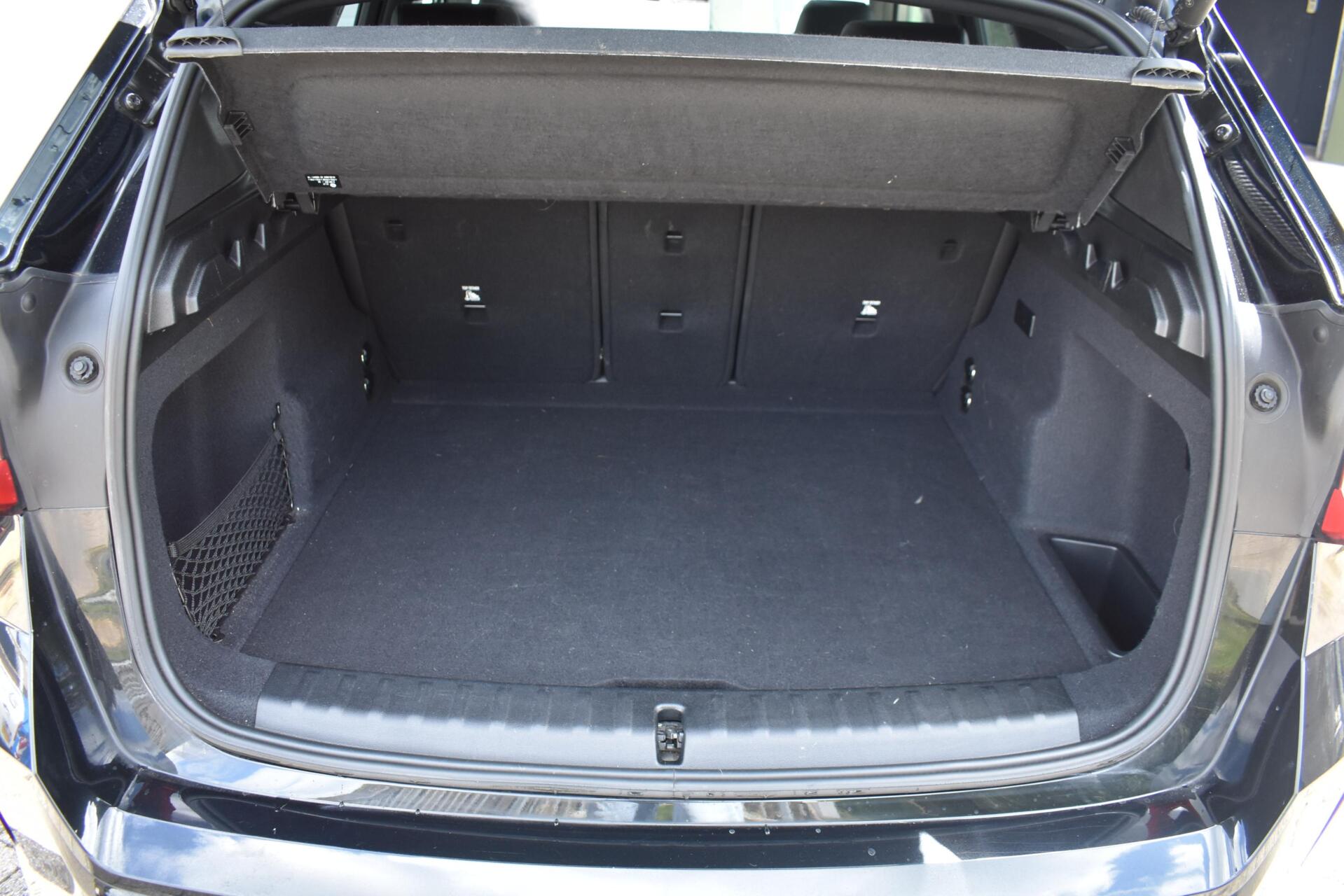 Foto van BMW X1 Xdrive25e