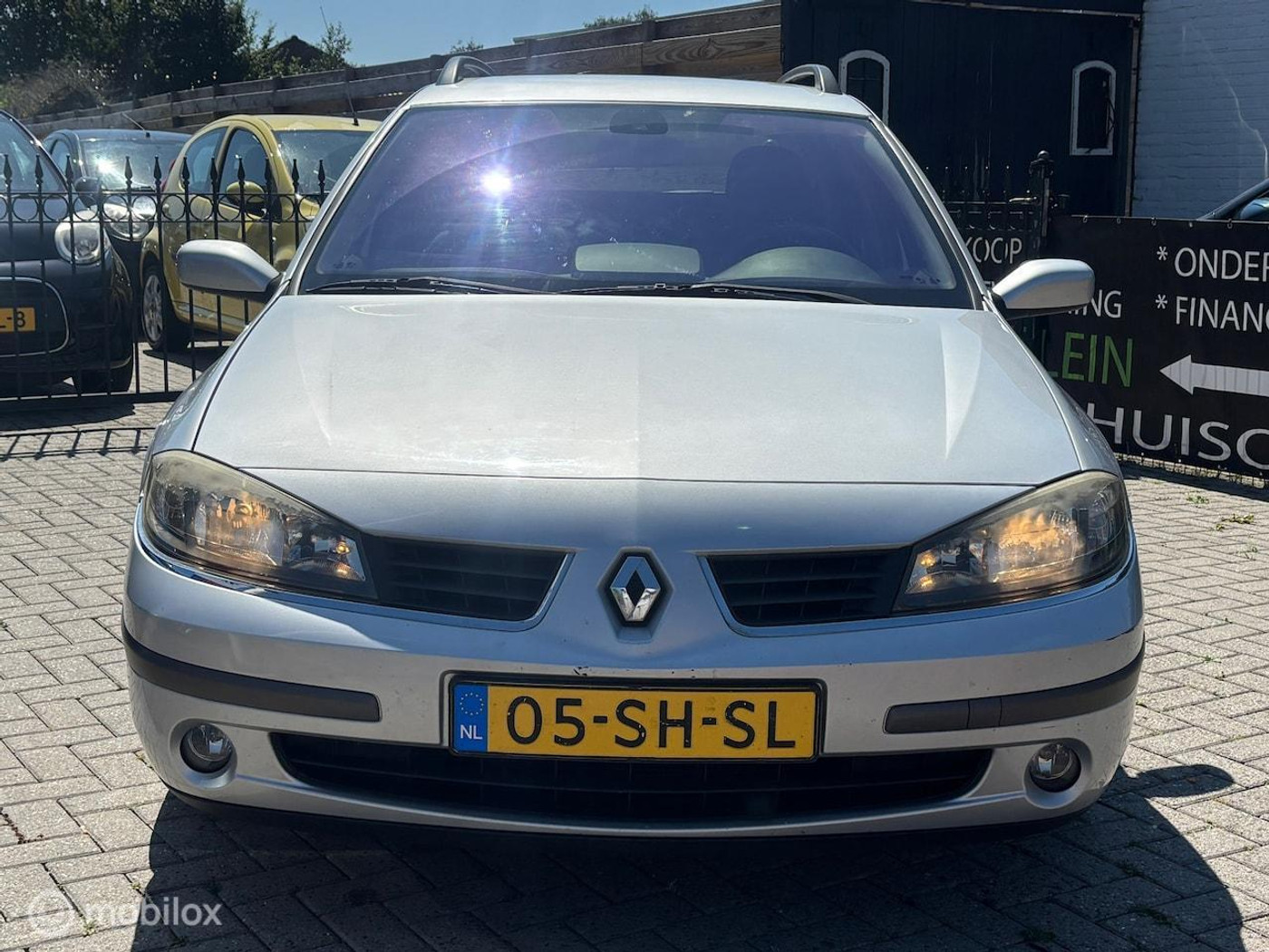 Foto van Renault Laguna Grand Tour