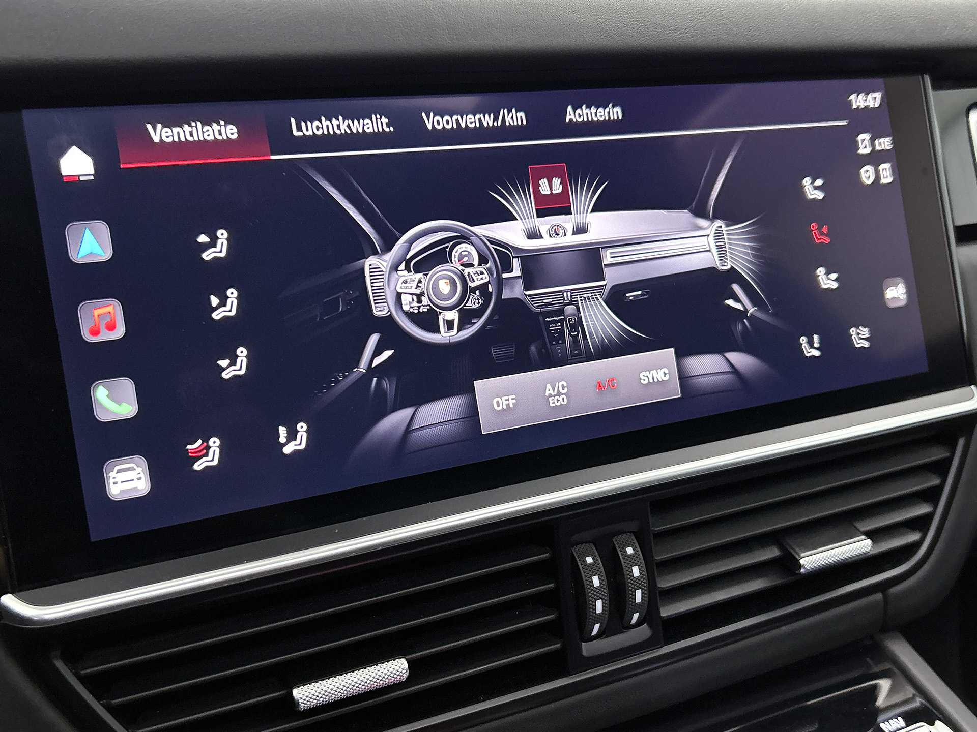 Foto van Porsche Cayenne Turbo S E-hybrid