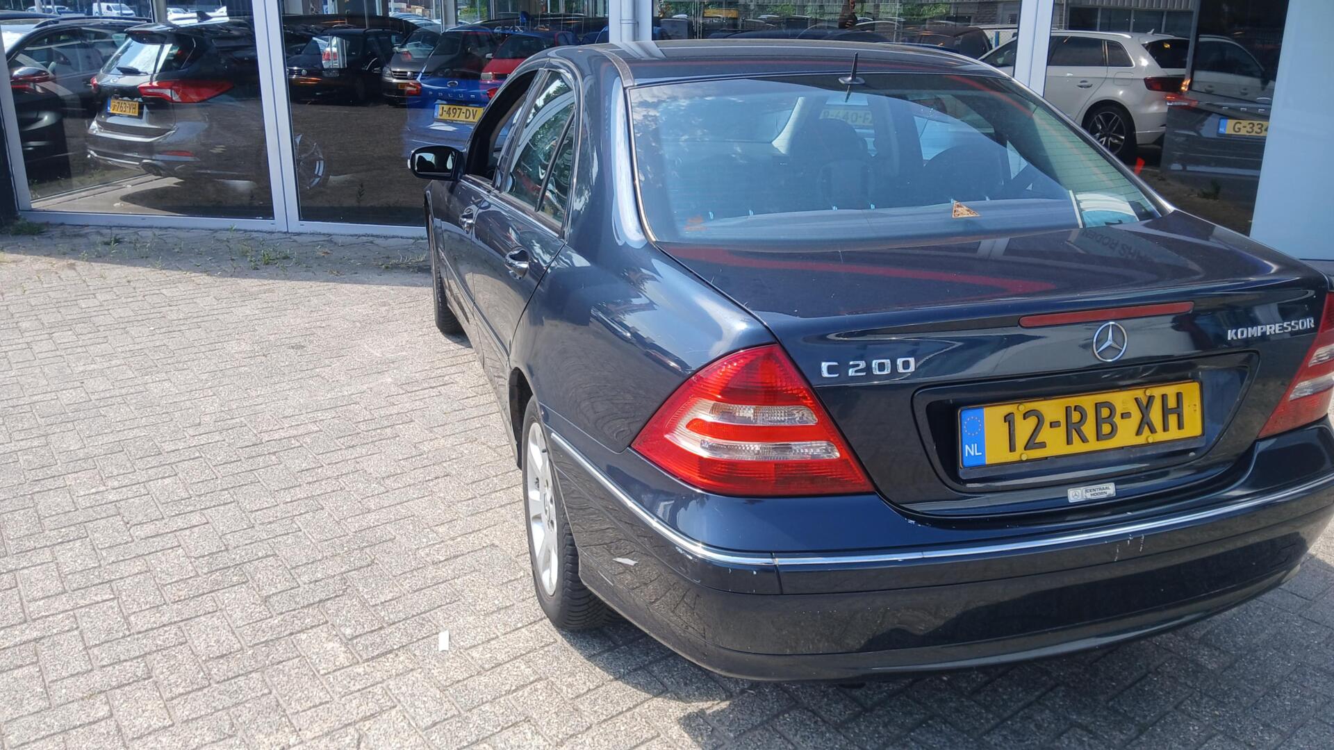 Foto van Mercedes-Benz C 200 Kompressor