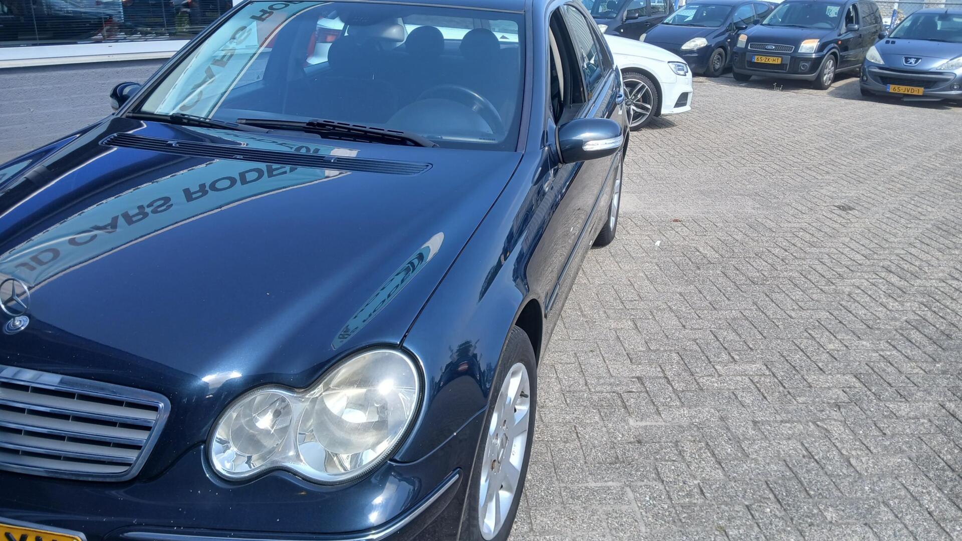 Foto van Mercedes-Benz C 200 Kompressor
