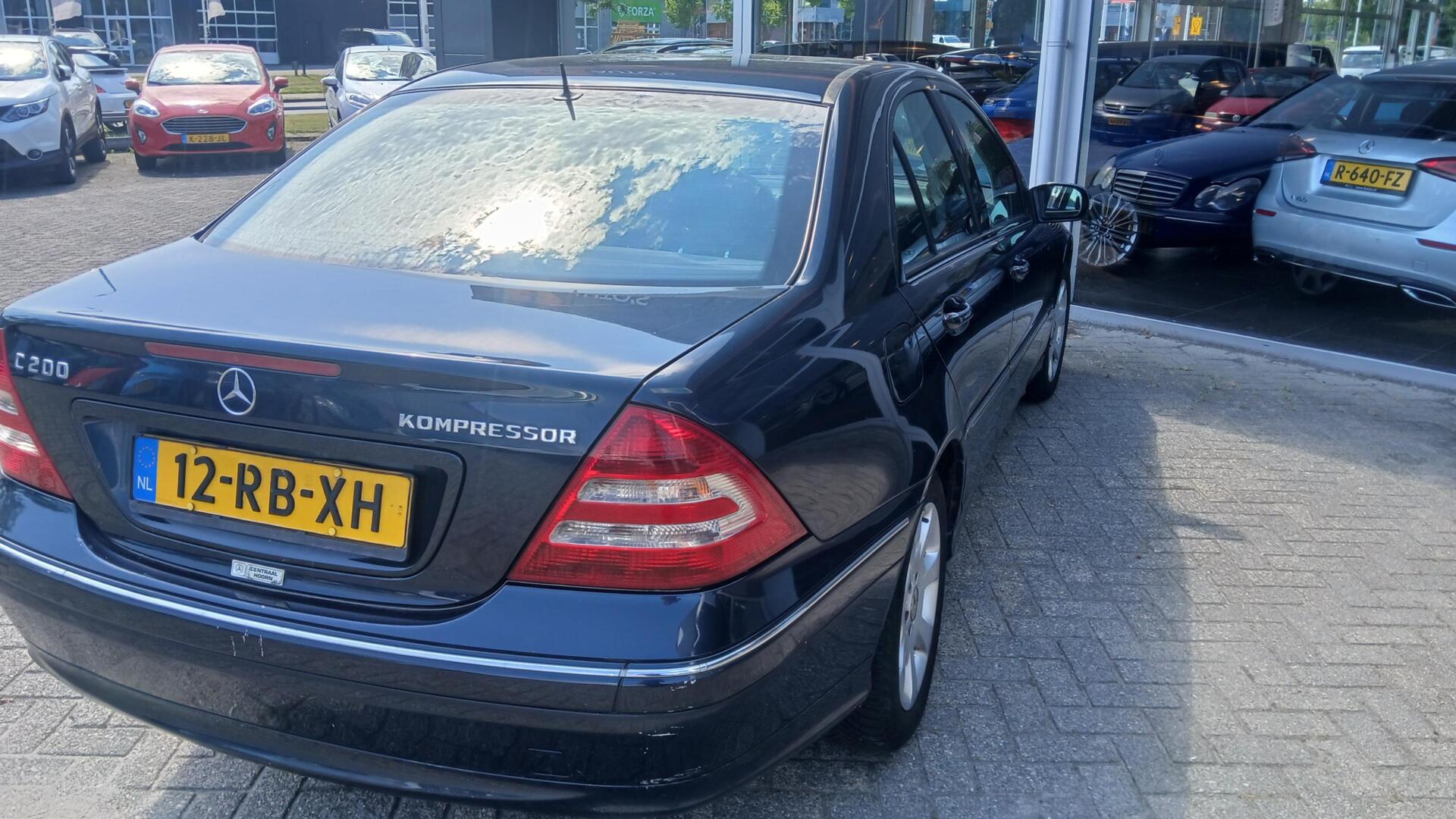 Foto van Mercedes-Benz C 200 Kompressor