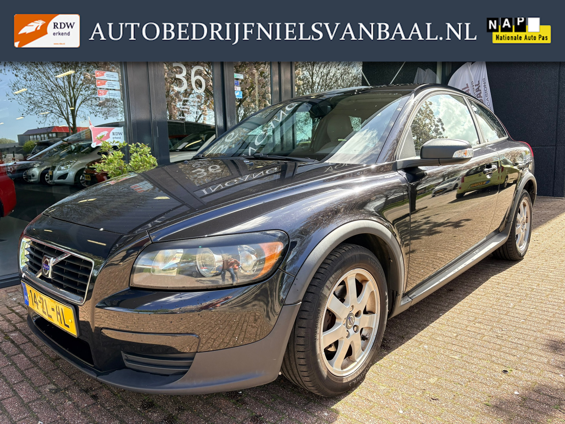 Volvo C30 1.6 114Dkm NAP/Airco/Cruise/PDC/Compl. Onderhouden 2008 - voorkant