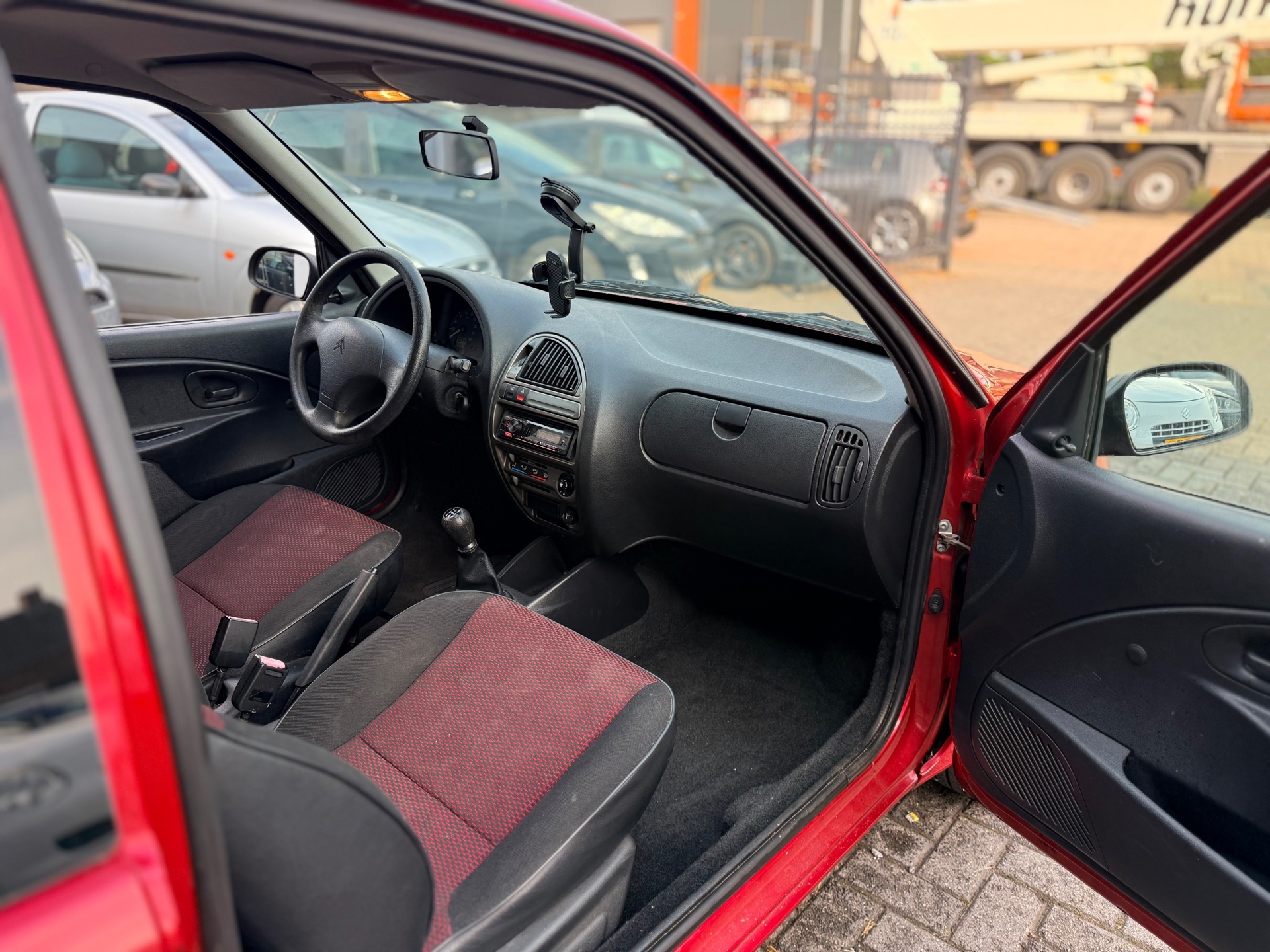 Foto van Citroen Saxo