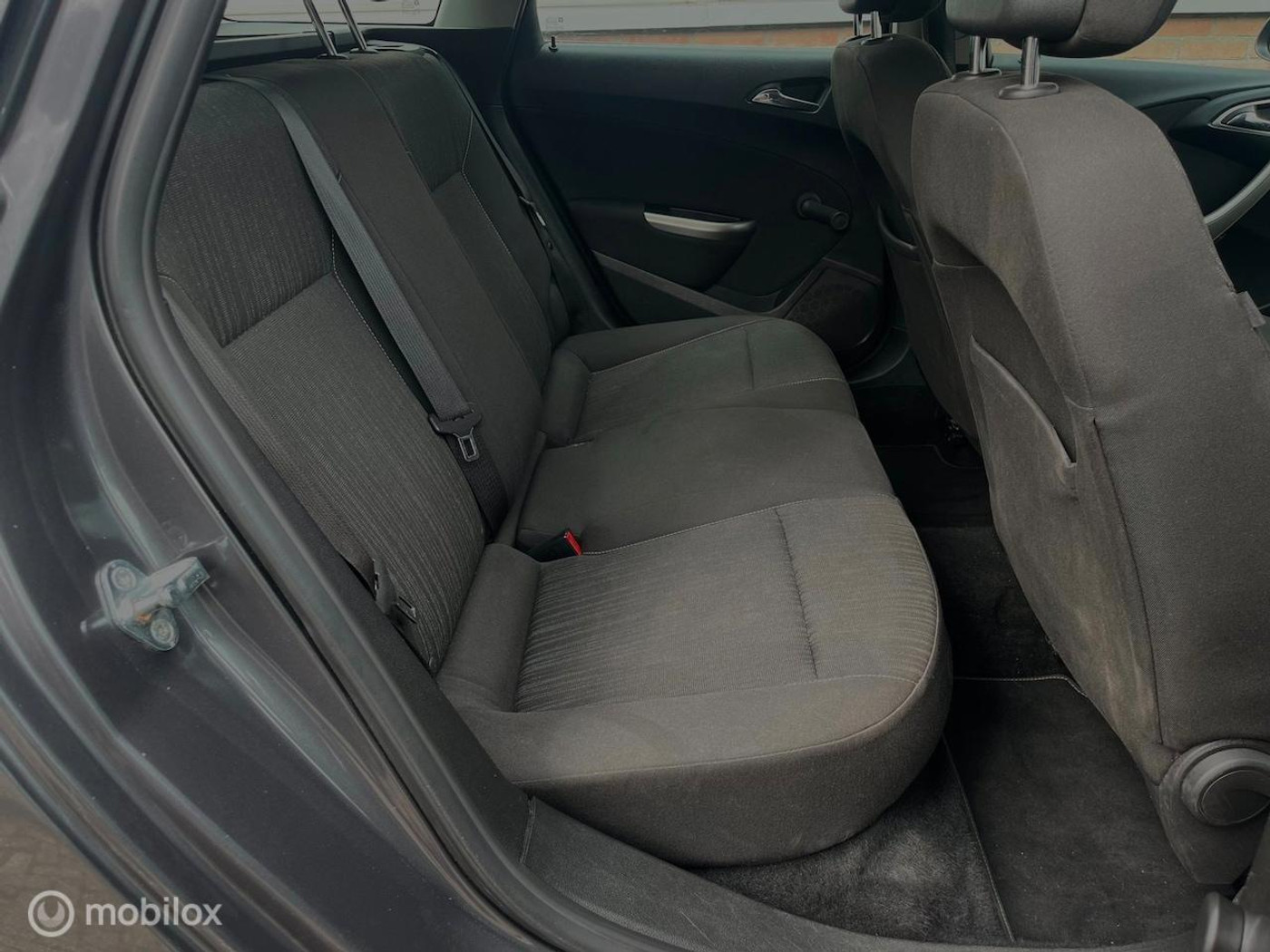 Foto van Opel Astra Sports Tourer