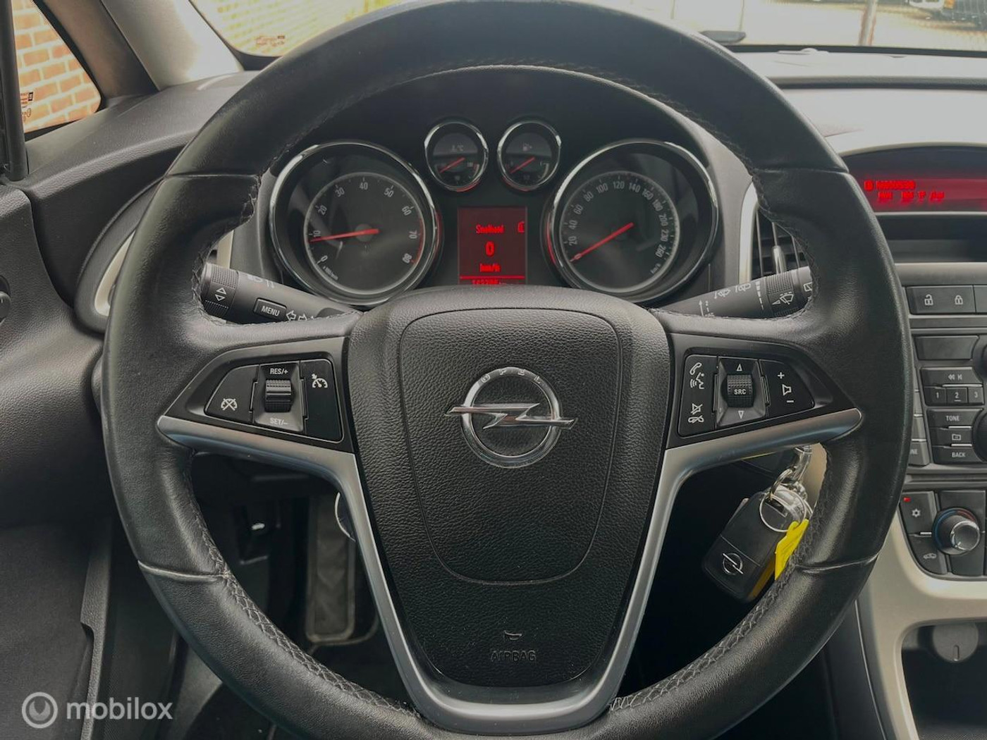Foto van Opel Astra Sports Tourer