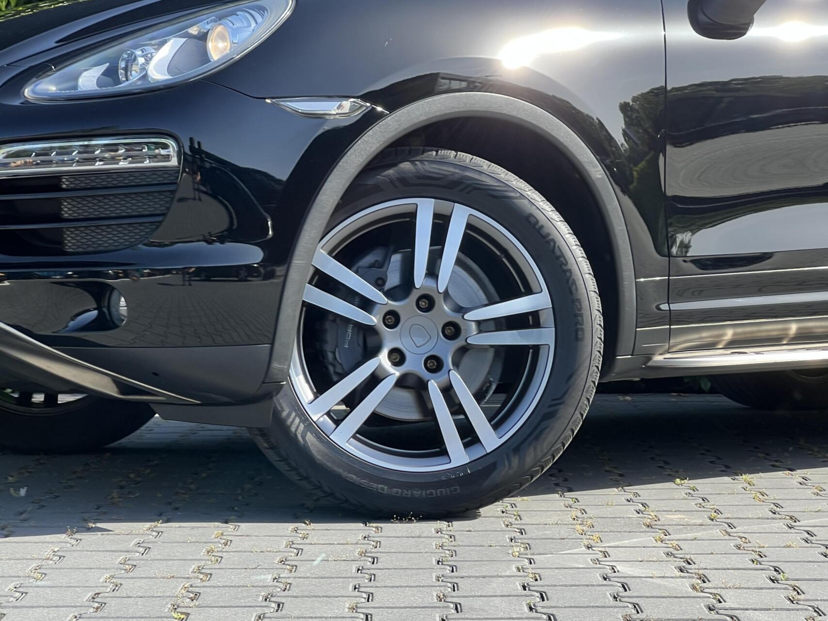 Foto van Porsche Cayenne