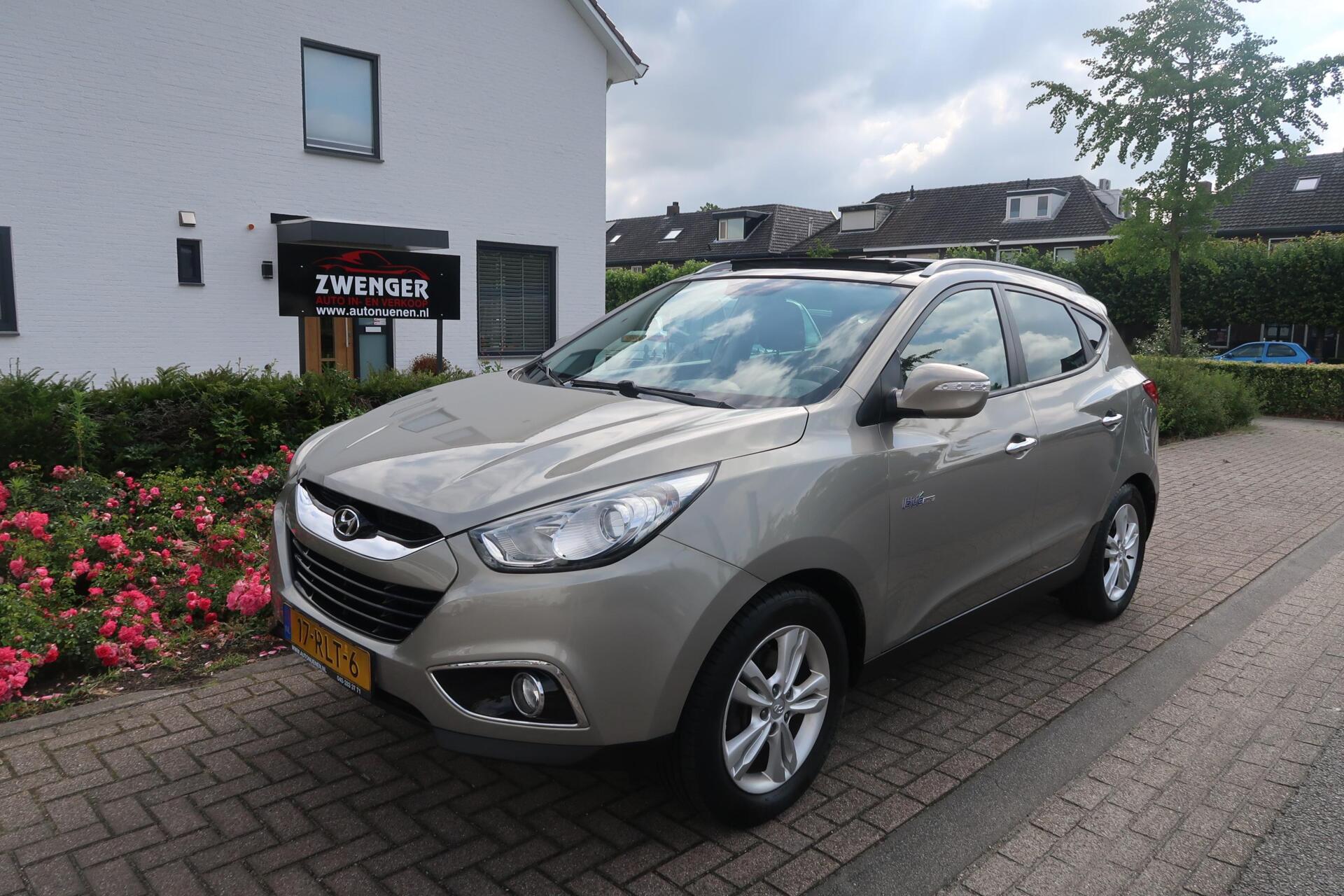 Hyundai Ix35 1.6i GDI PANORAMADAK|TREKHAAK|NAVIGATIE|CRUISECONTROL|BLUETOOTH|AIRCO|GOED ONDERHOUDEN 2011 - voorkant