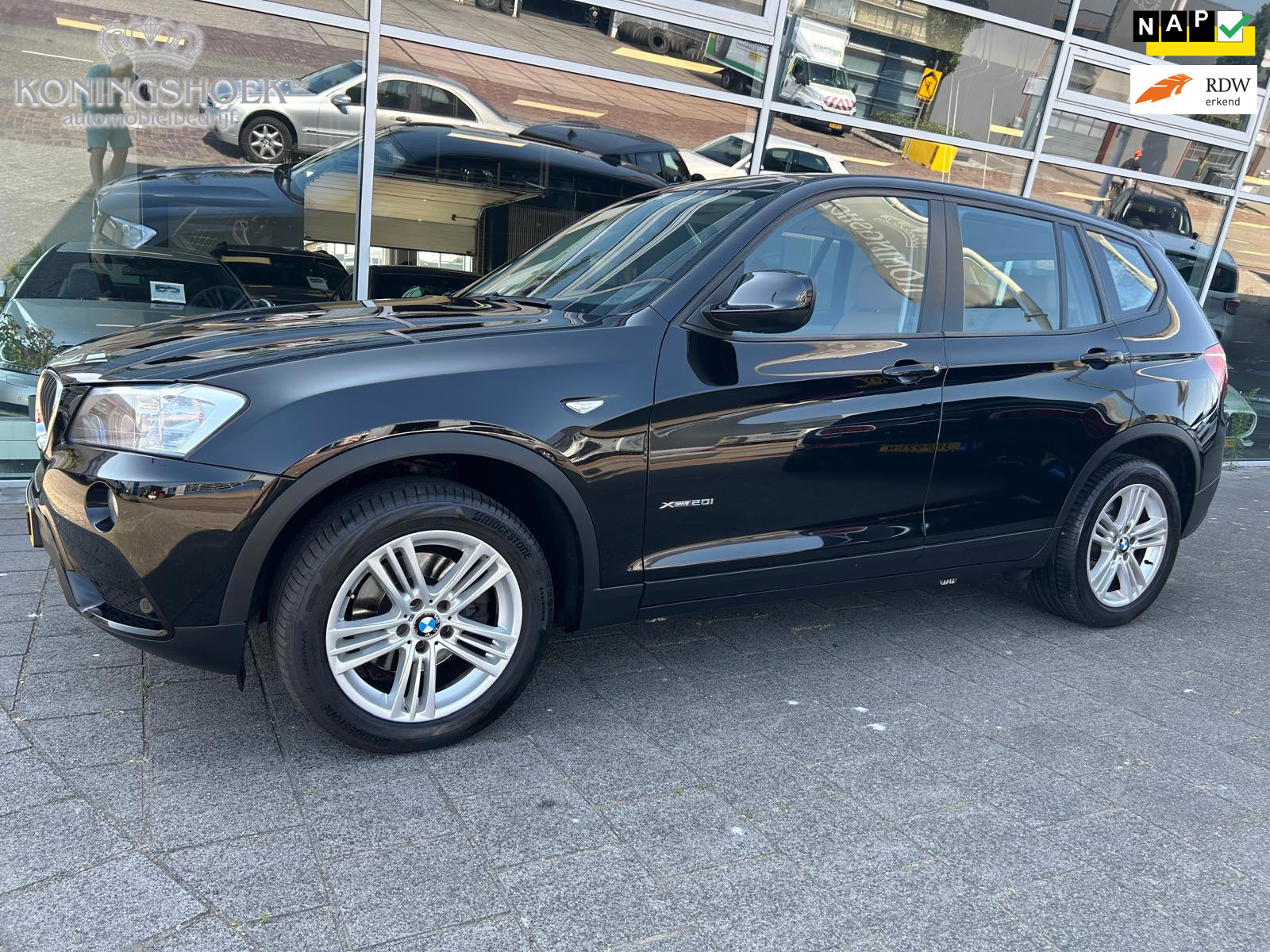 BMW X Reihe XDrive20i Executive 2012 - voorkant
