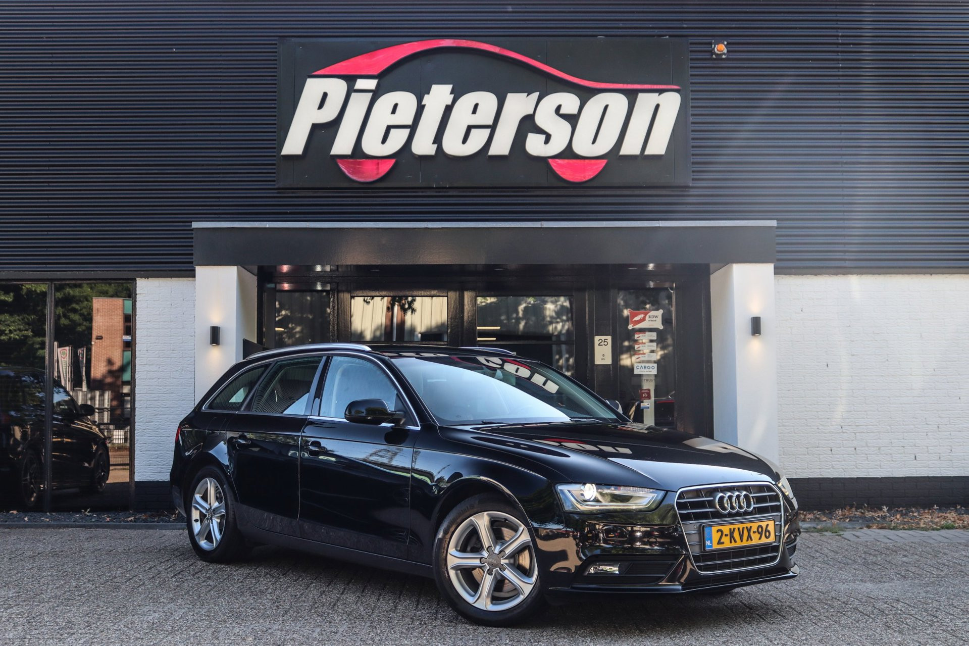 Audi A4 Avant 1.8 TFSI Business Edition 2013 - voorkant