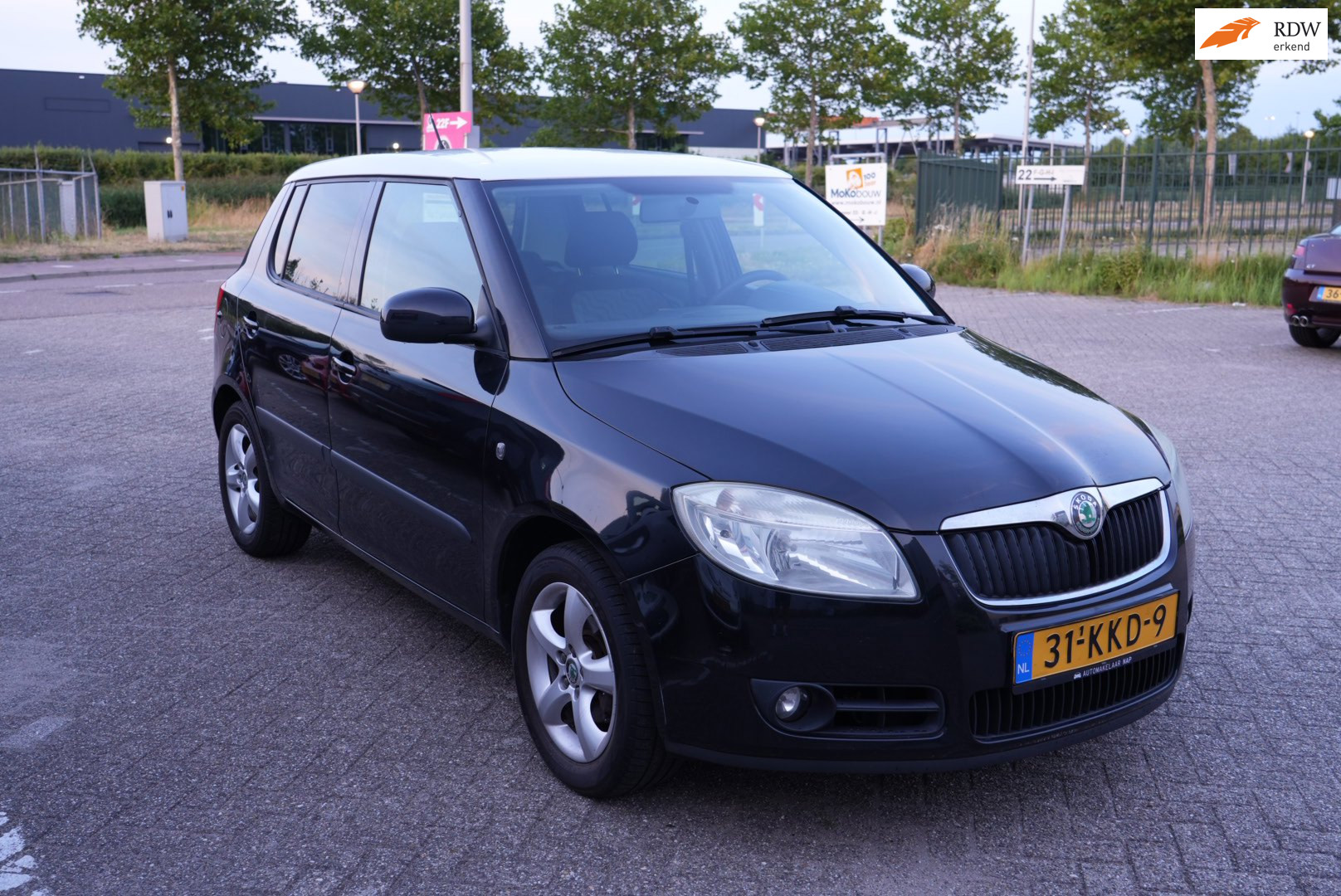Skoda Fabia 1.4-16V Tour Pro 2010 - voorkant