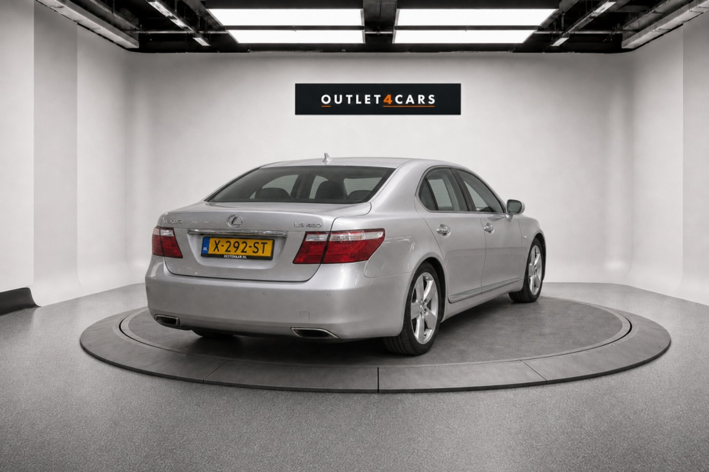 Foto van Lexus LS