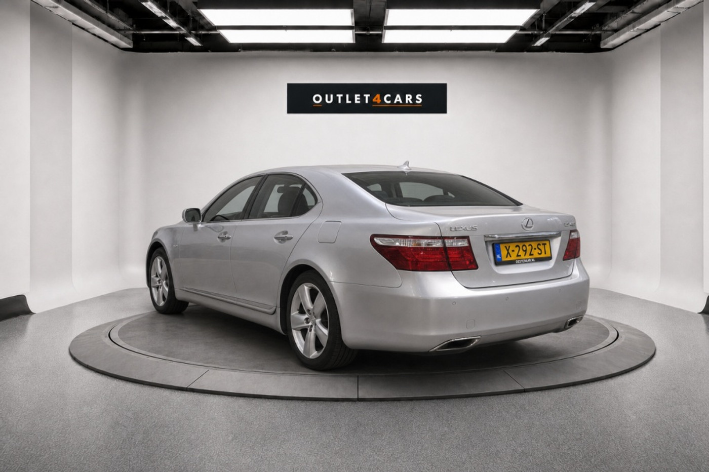 Foto van Lexus LS